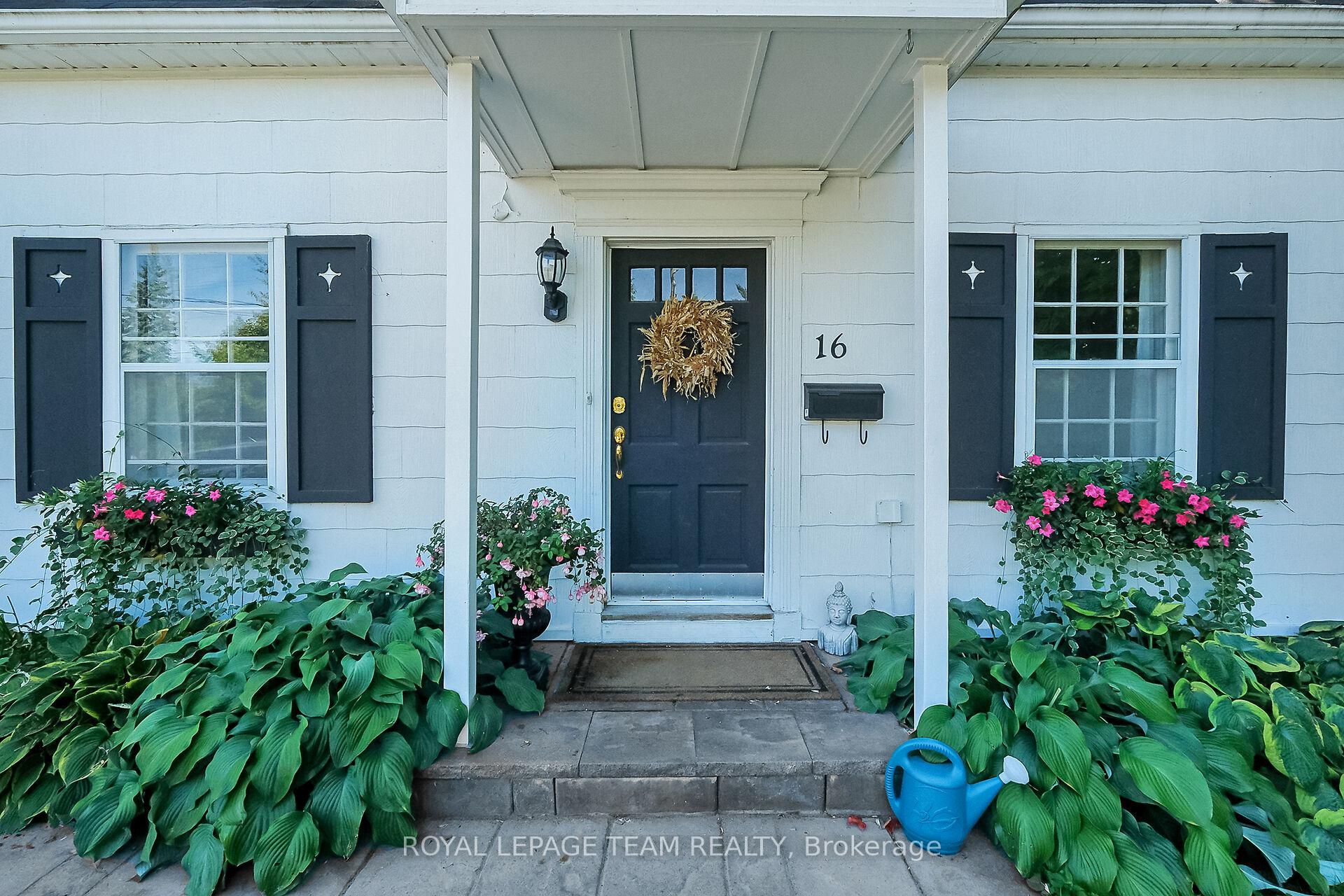 Photo 4 of 16 Sandridge Road, Ottawa, Manor Park — HOMEH