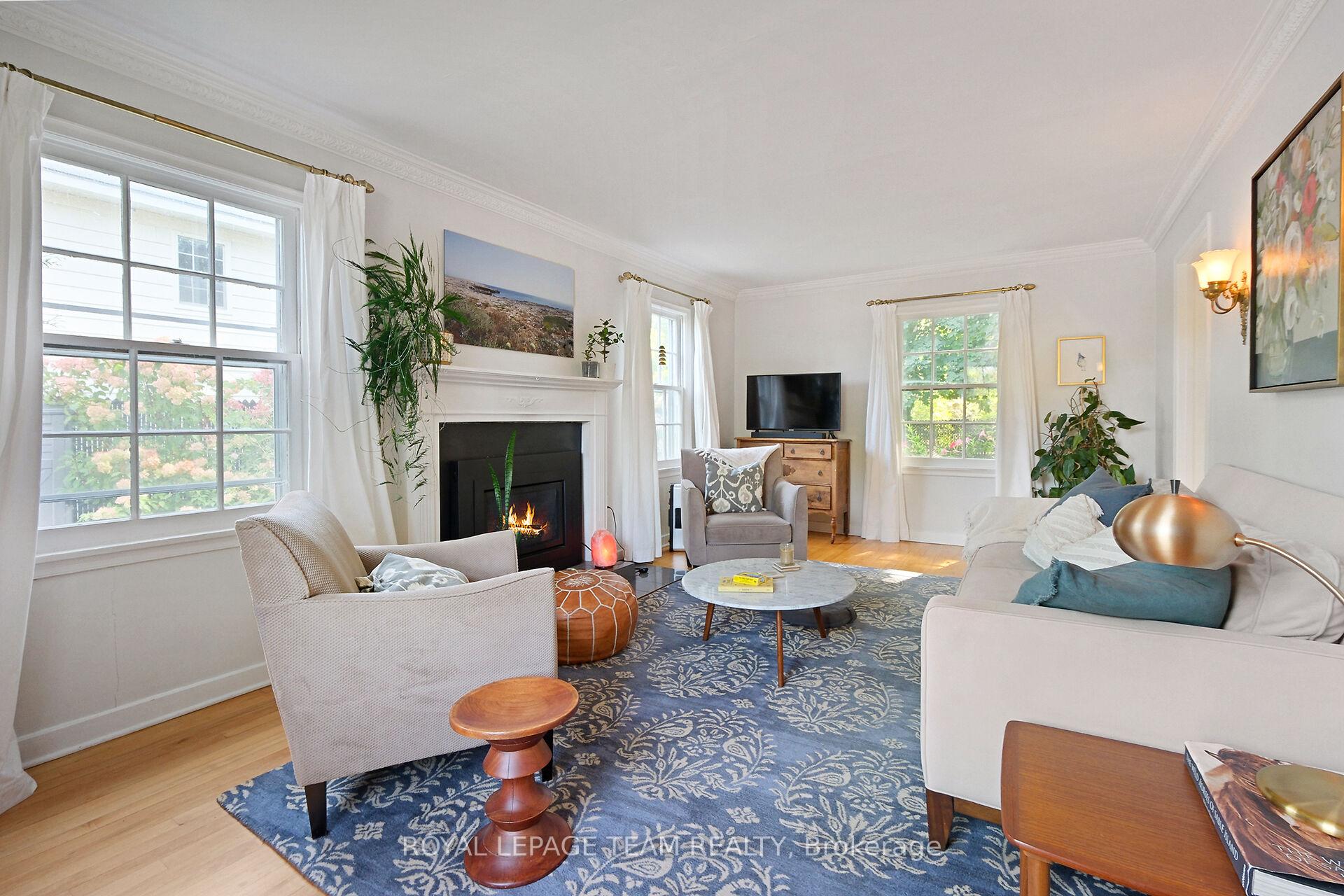 Photo 7 of 16 Sandridge Road, Ottawa, Manor Park — HOMEH