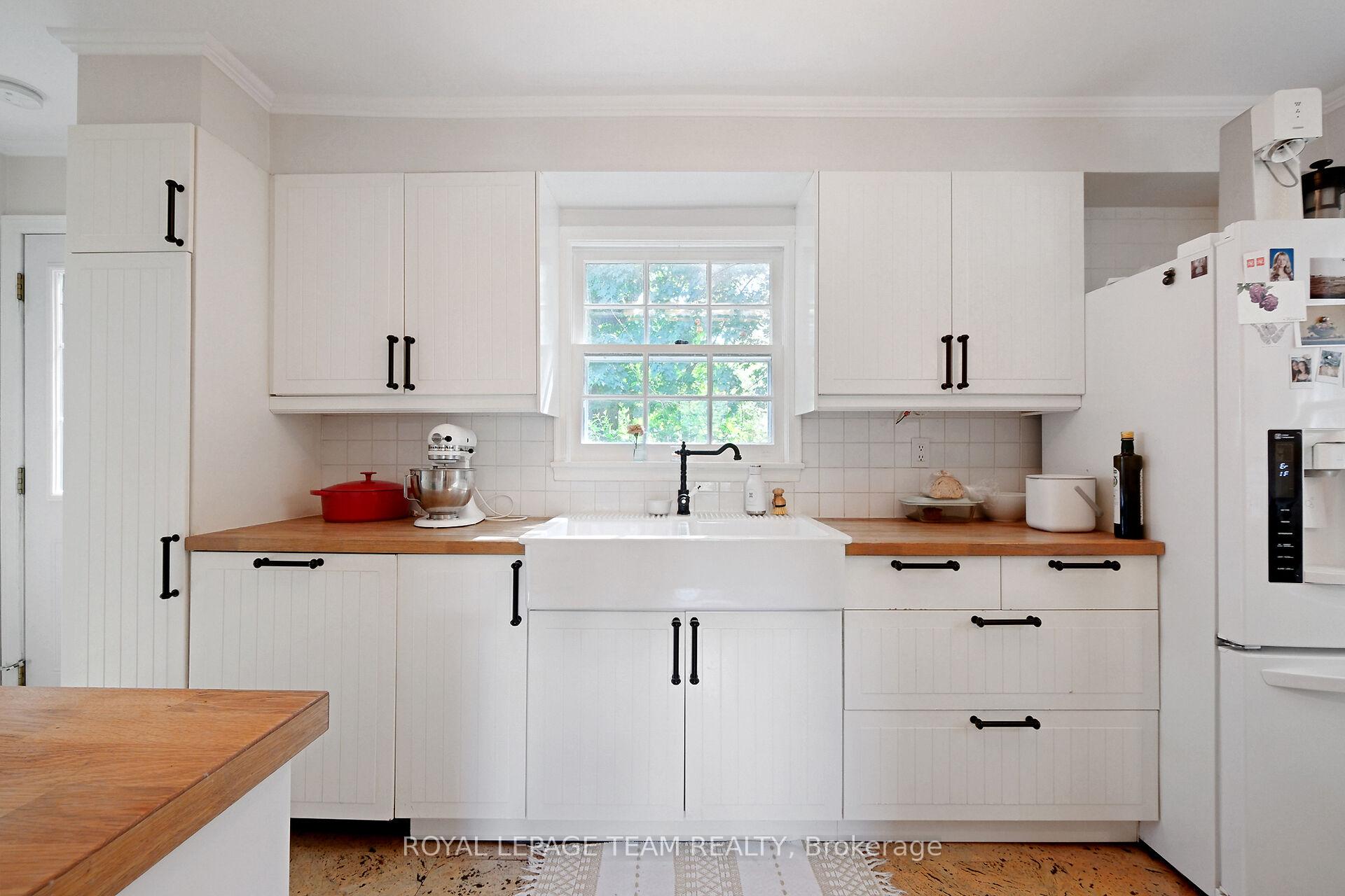 Photo 15 of 16 Sandridge Road, Ottawa, Manor Park — HOMEH