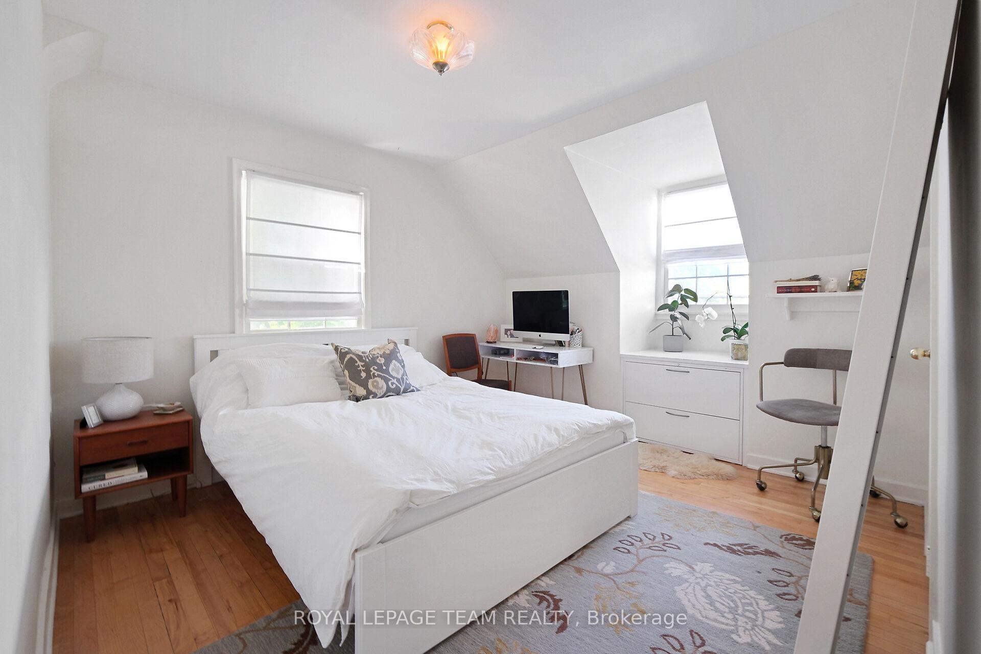 Photo 19 of 16 Sandridge Road, Ottawa, Manor Park — HOMEH