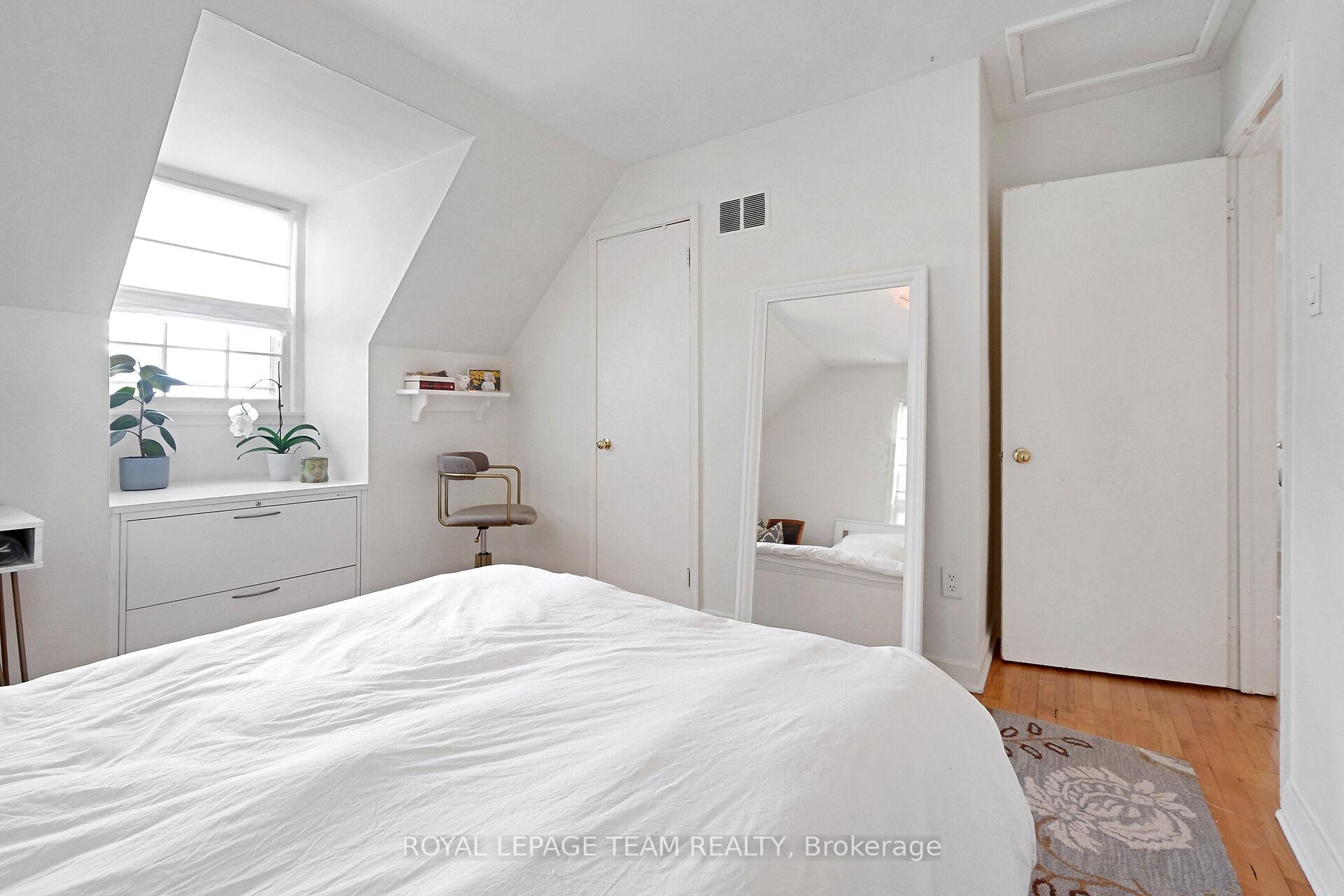 Photo 20 of 16 Sandridge Road, Ottawa, Manor Park — HOMEH