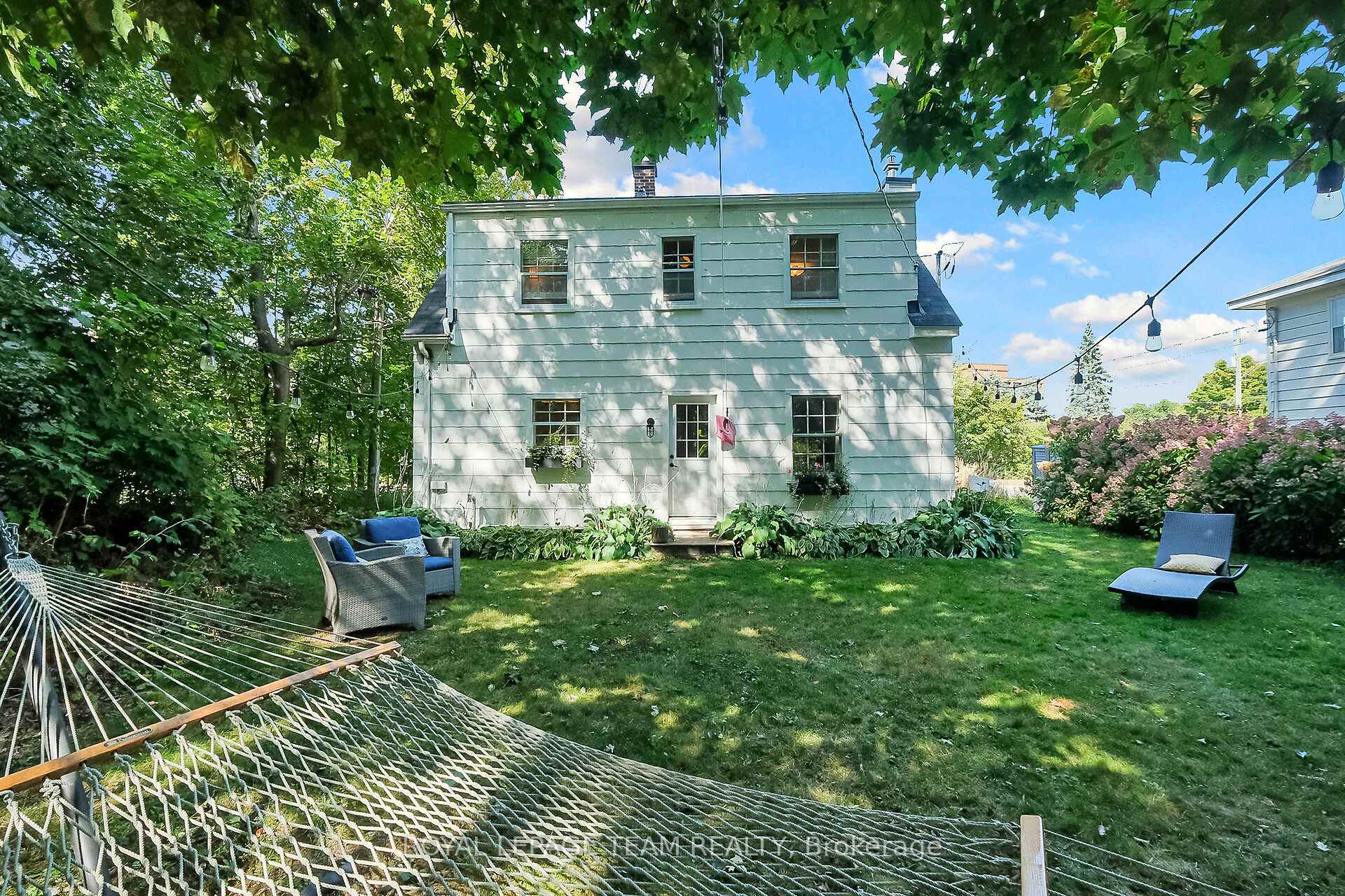 Photo 32 of 16 Sandridge Road, Ottawa, Manor Park — HOMEH