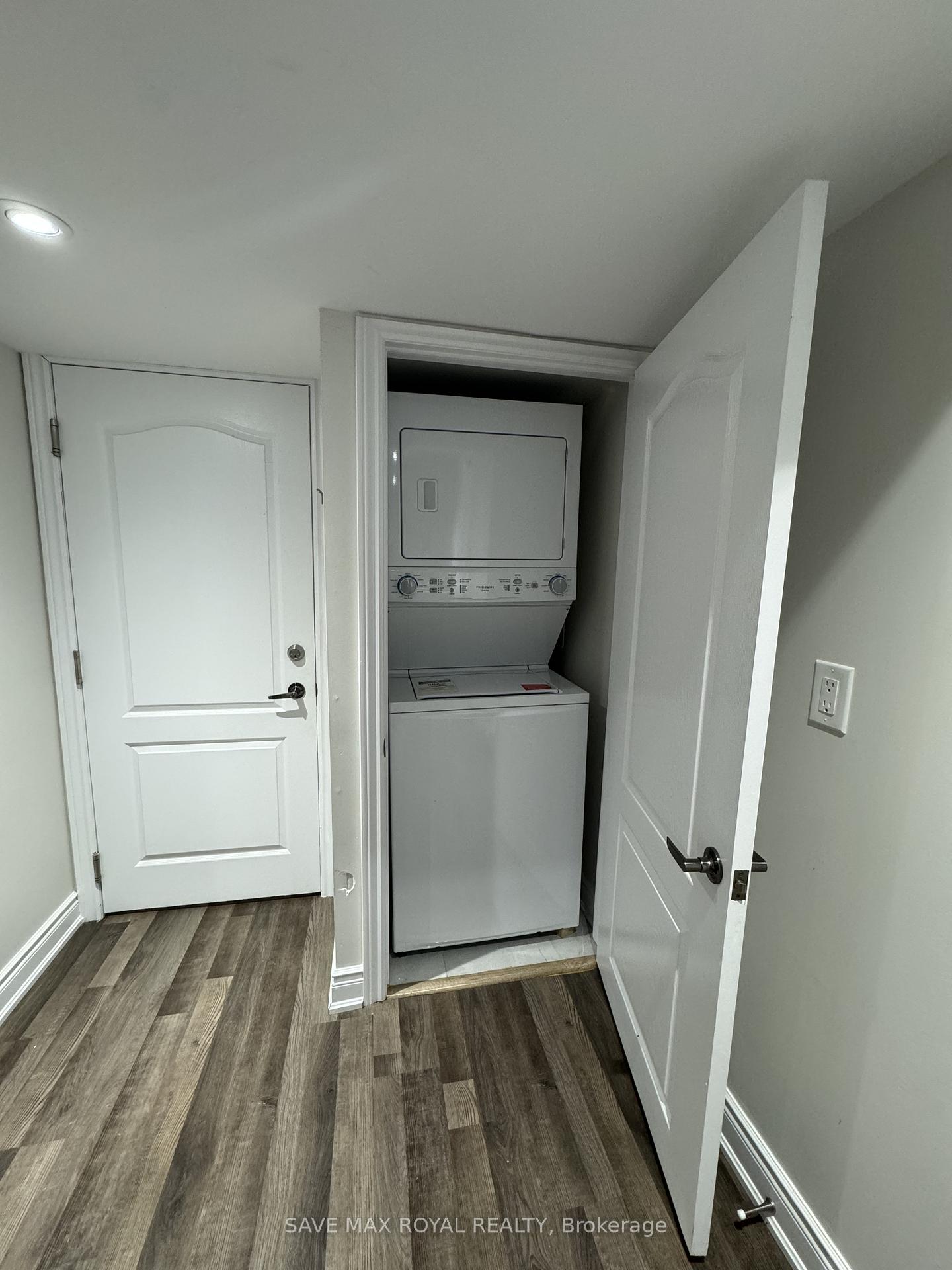 Photo 6 of Unit Bsmnt, 71 Adventura Road, Brampton, Brampton West — HOMEH