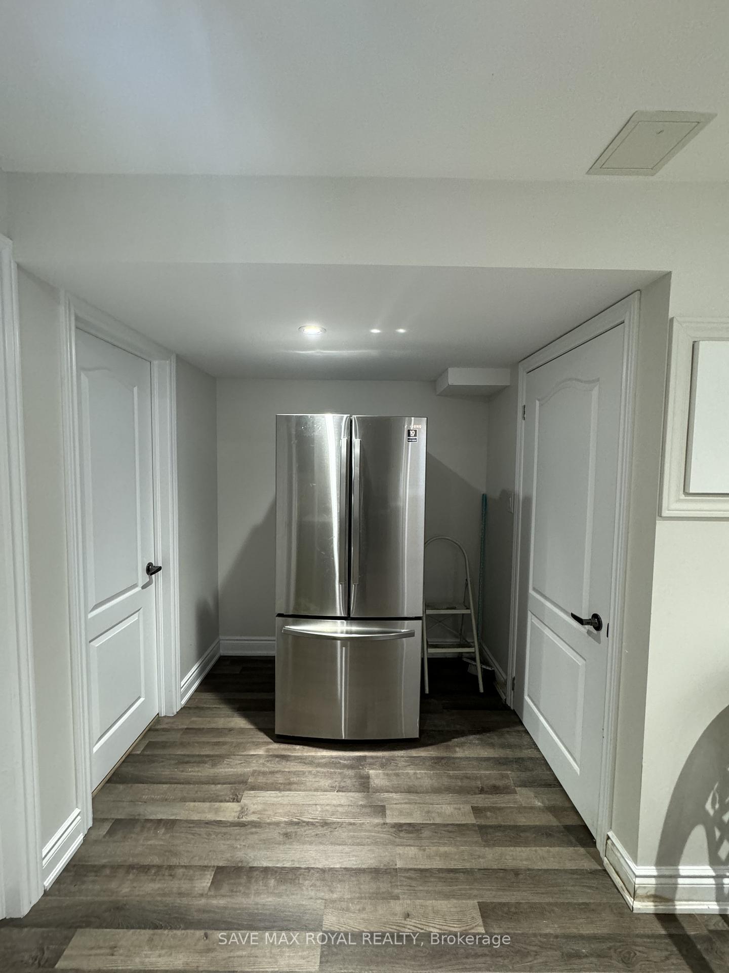 Photo 5 of Unit Bsmnt, 71 Adventura Road, Brampton, Brampton West — HOMEH