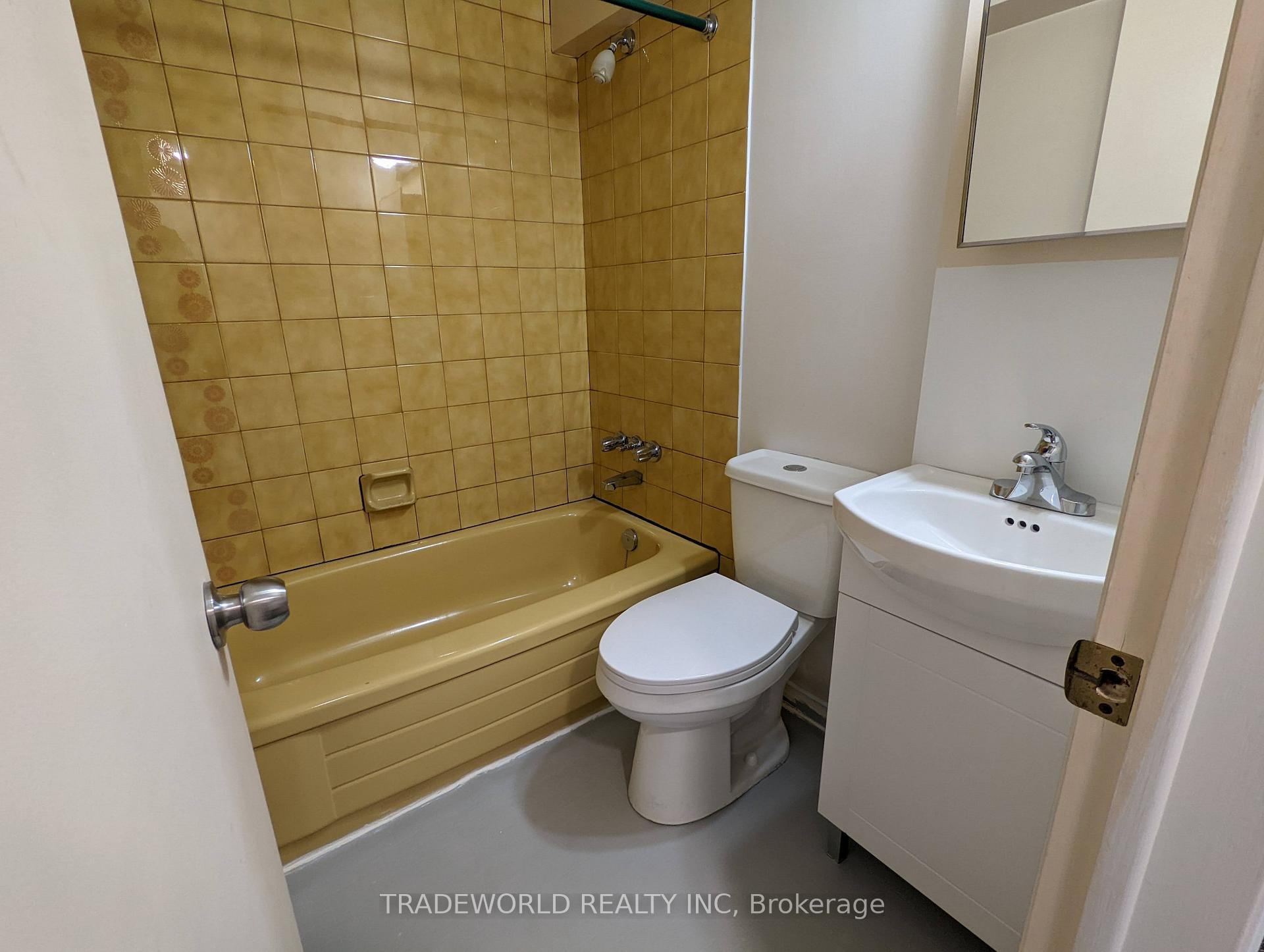 Photo 6 of Unit Bsmt, 1126 Eldorado Avenue, Oshawa, Eastdale — HOMEH