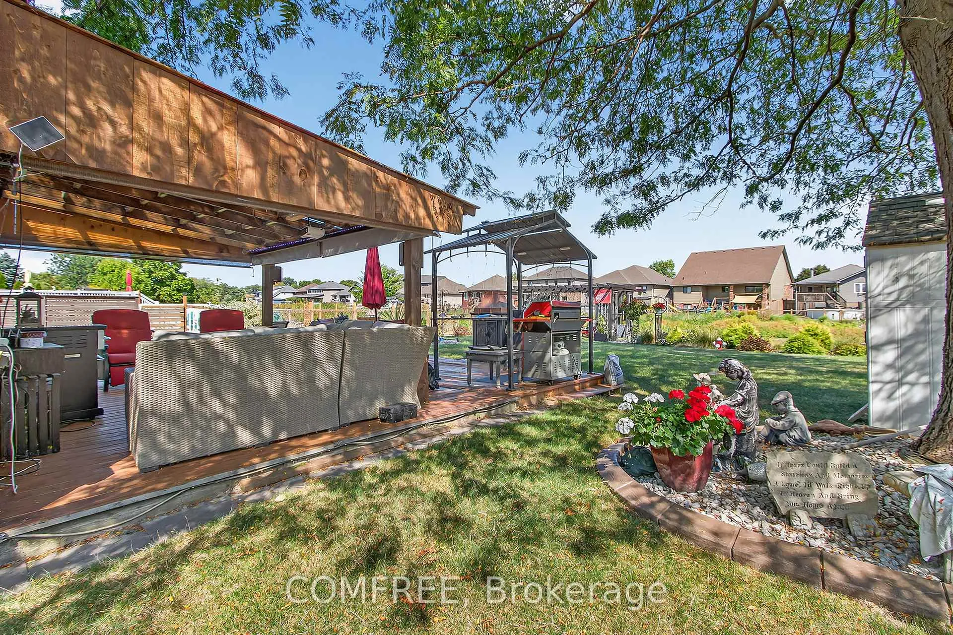 Photo 3 of 187 Terra Lou Drive, Lakeshore — HOMEH