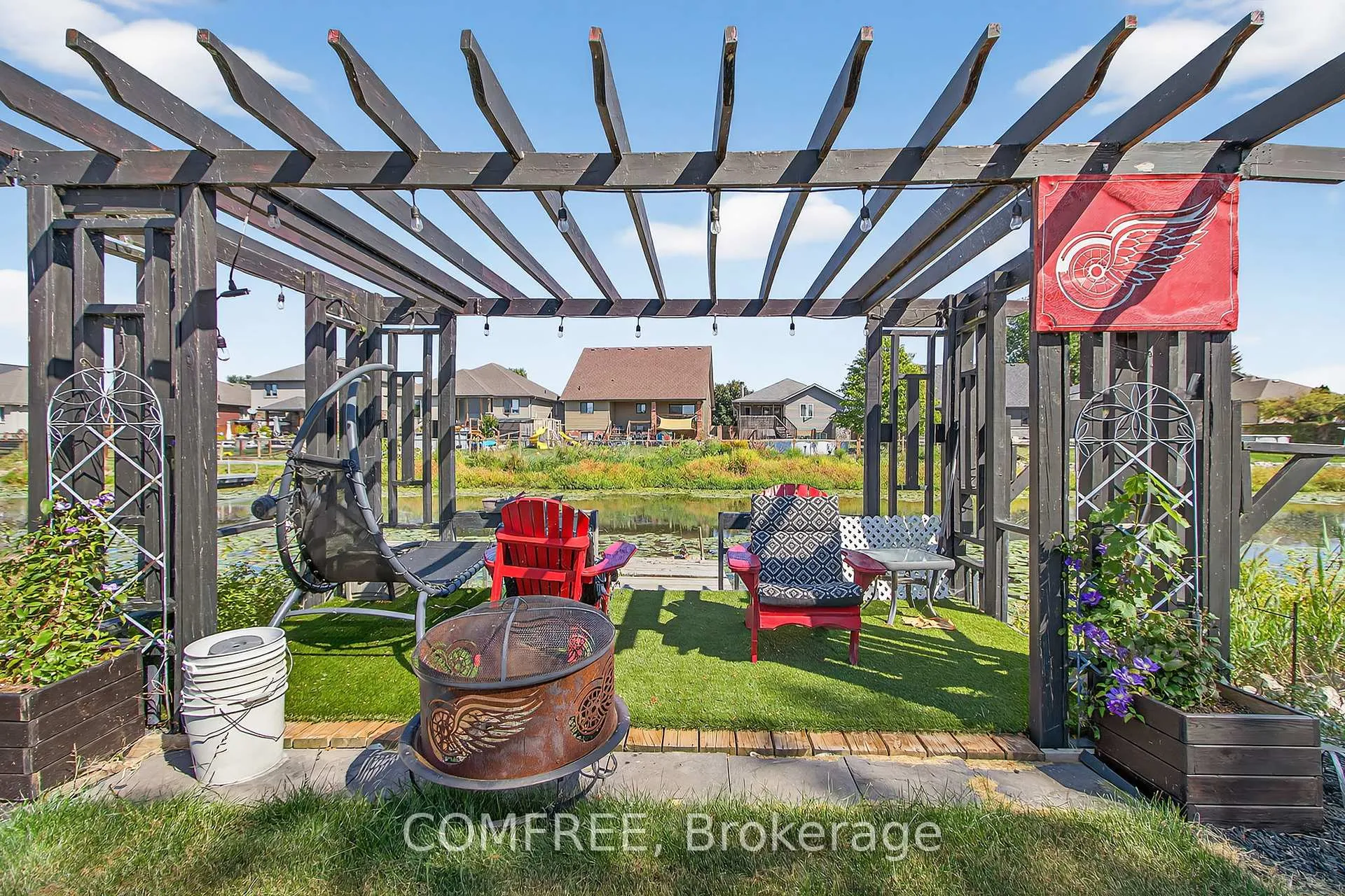 Photo 6 of 187 Terra Lou Drive, Lakeshore — HOMEH