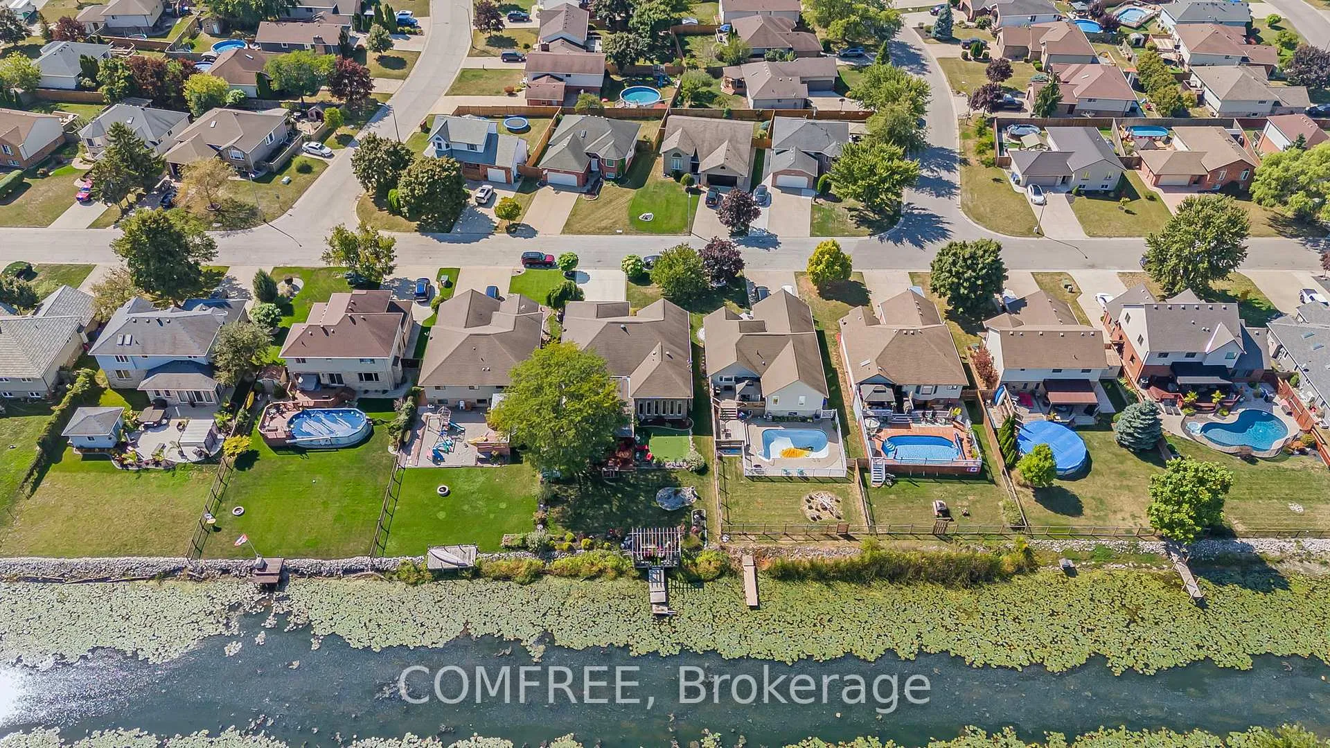 Photo 7 of 187 Terra Lou Drive, Lakeshore — HOMEH