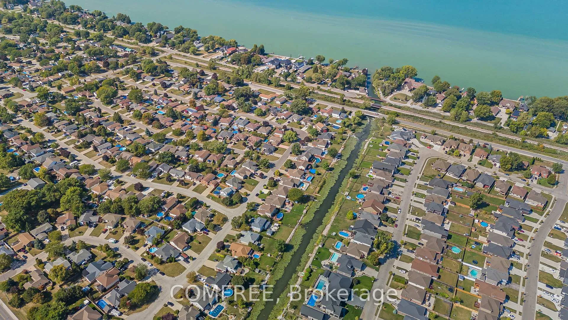 Photo 8 of 187 Terra Lou Drive, Lakeshore — HOMEH