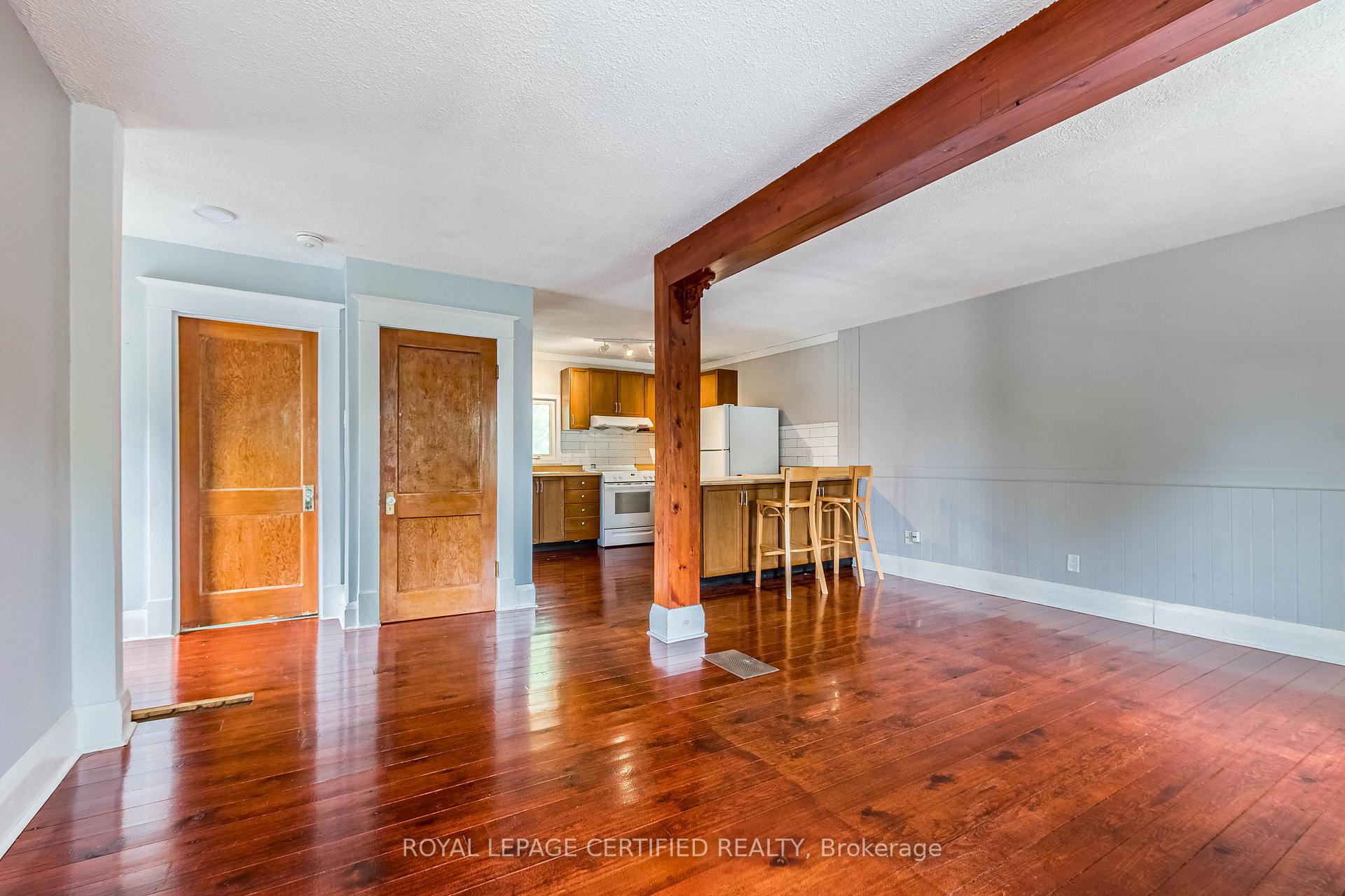 Photo 9 of 44 Joseph Street, Brampton, Downtown Brampton — HOMEH