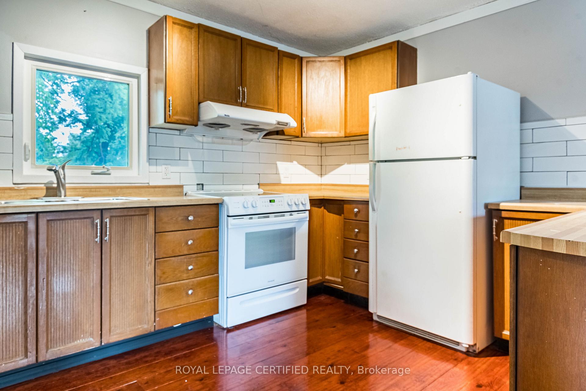 Photo 13 of 44 Joseph Street, Brampton, Downtown Brampton — HOMEH