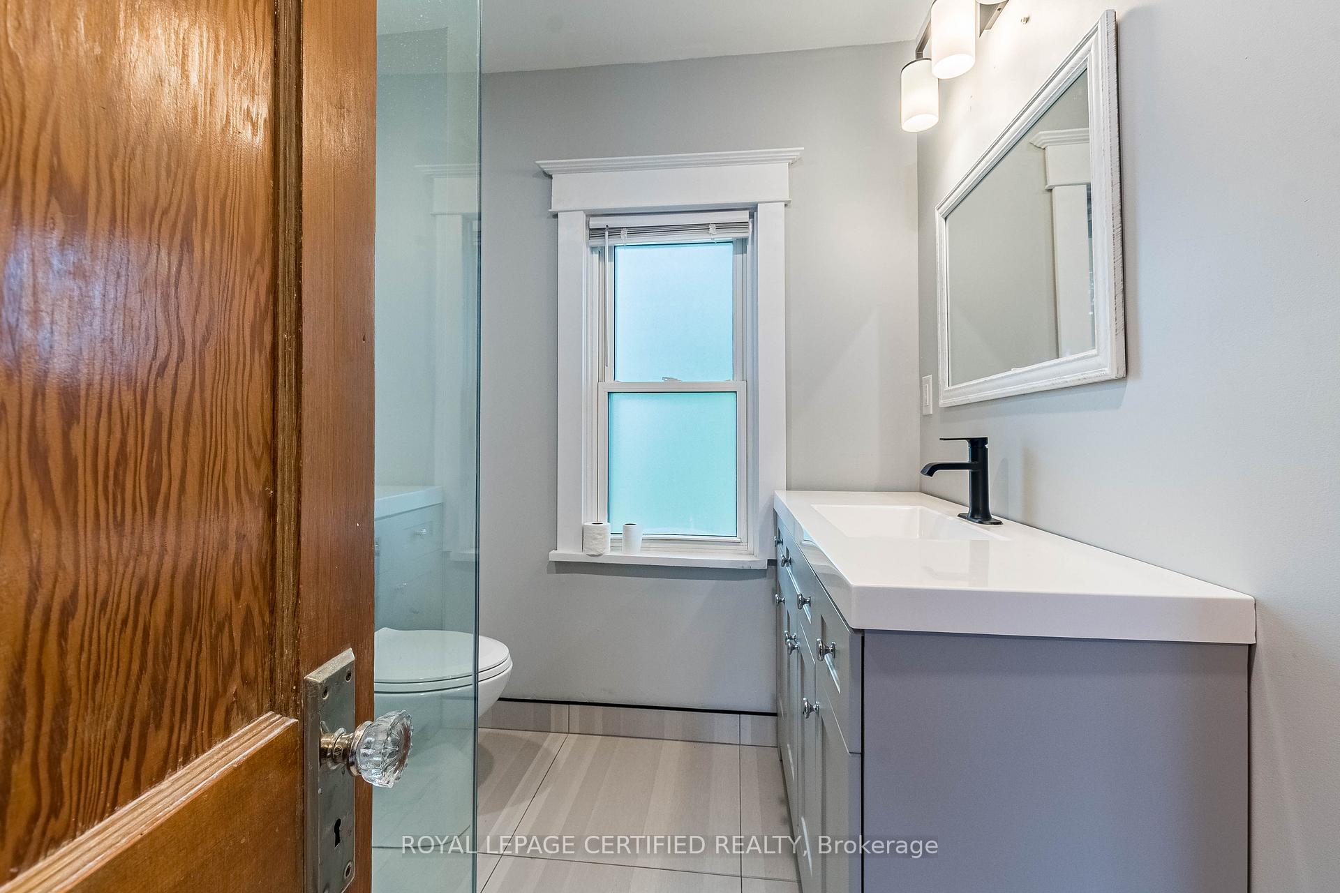 Photo 15 of 44 Joseph Street, Brampton, Downtown Brampton — HOMEH