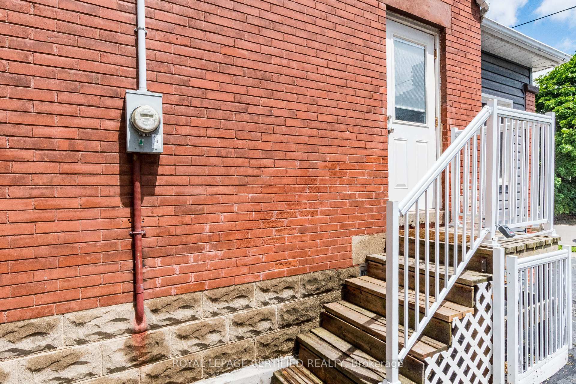 Photo 30 of 44 Joseph Street, Brampton, Downtown Brampton — HOMEH