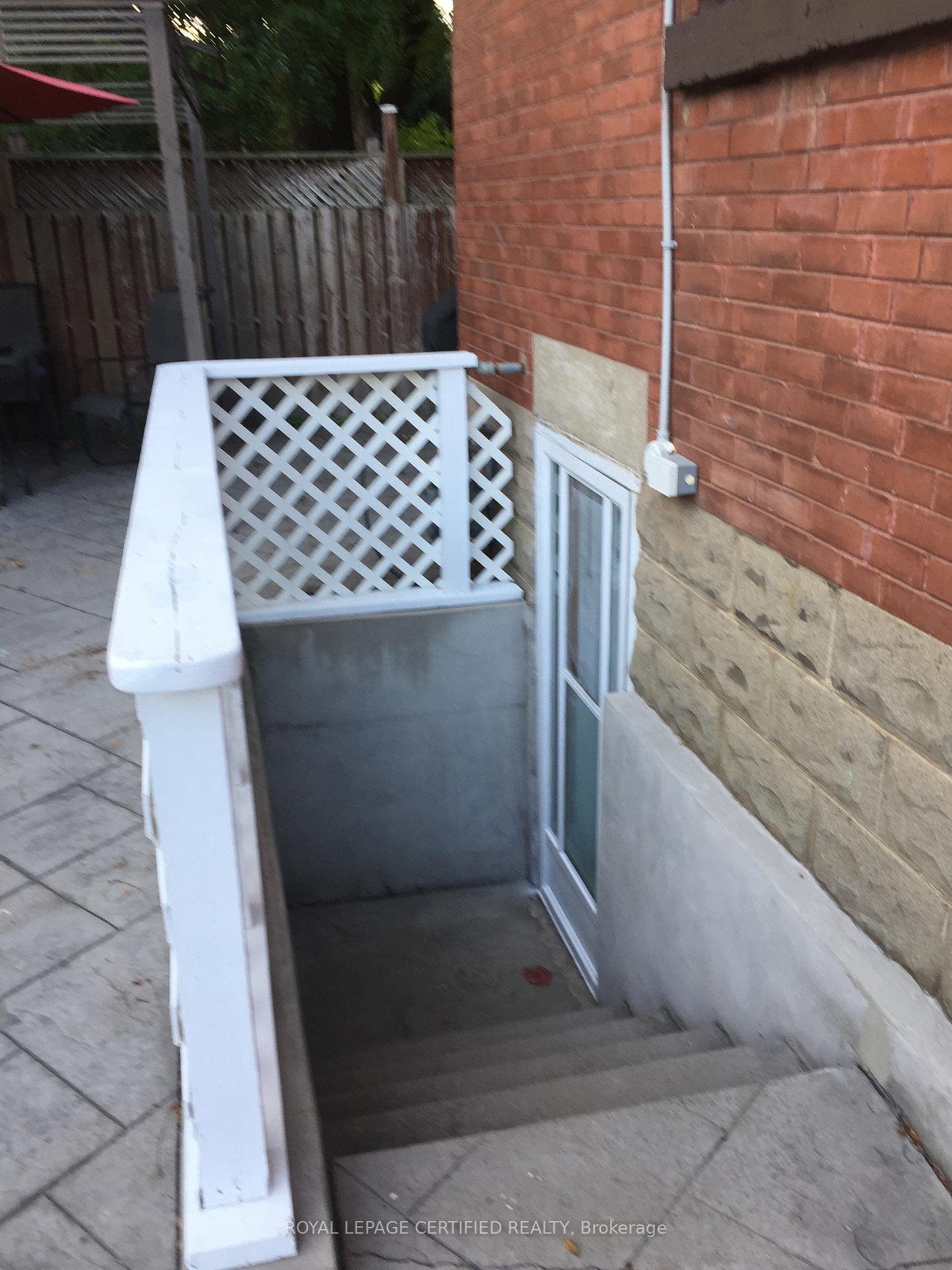 Photo 21 of 44 Joseph Street, Brampton, Downtown Brampton — HOMEH