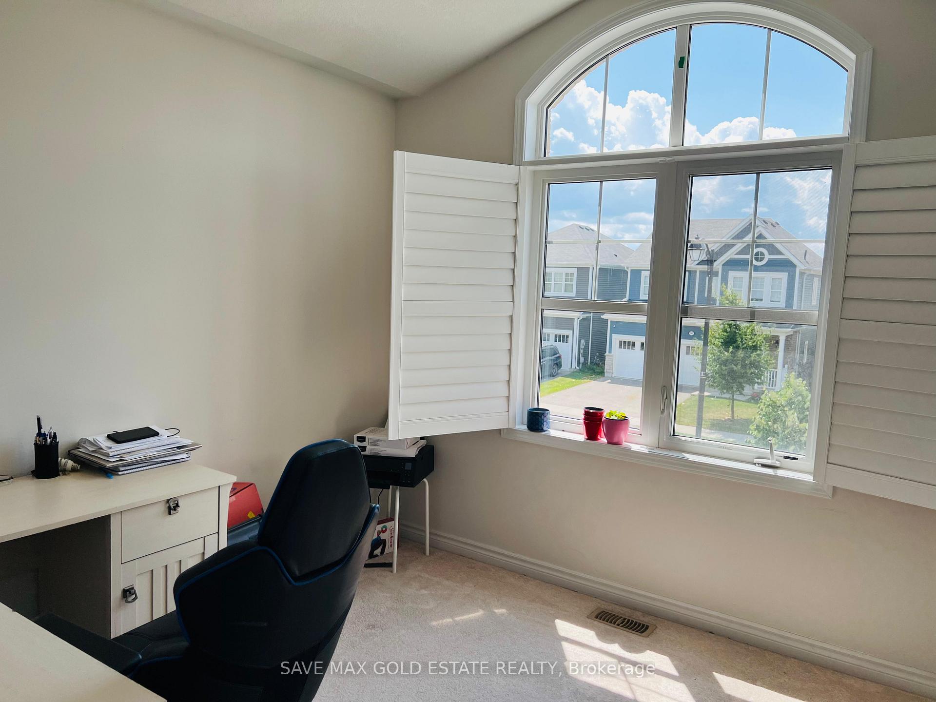 Photo 26 of 212 Spring Creek Drive, Hamilton, Waterdown — HOMEH
