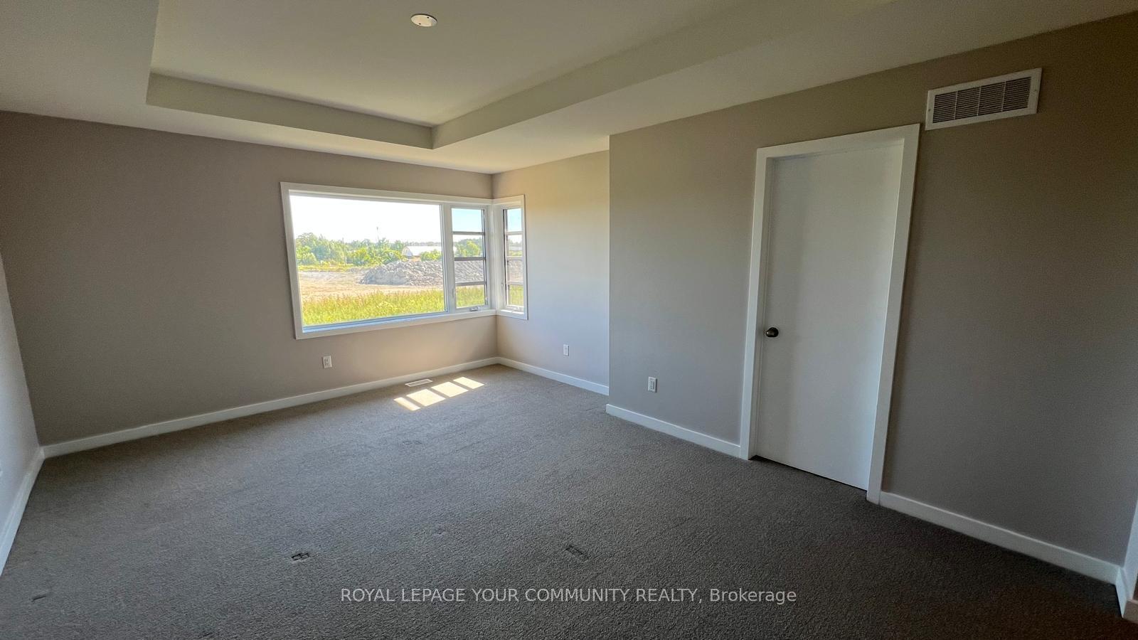 Photo 20 of 172 Shuttleworth Drive, Ottawa, Leitrim — HOMEH