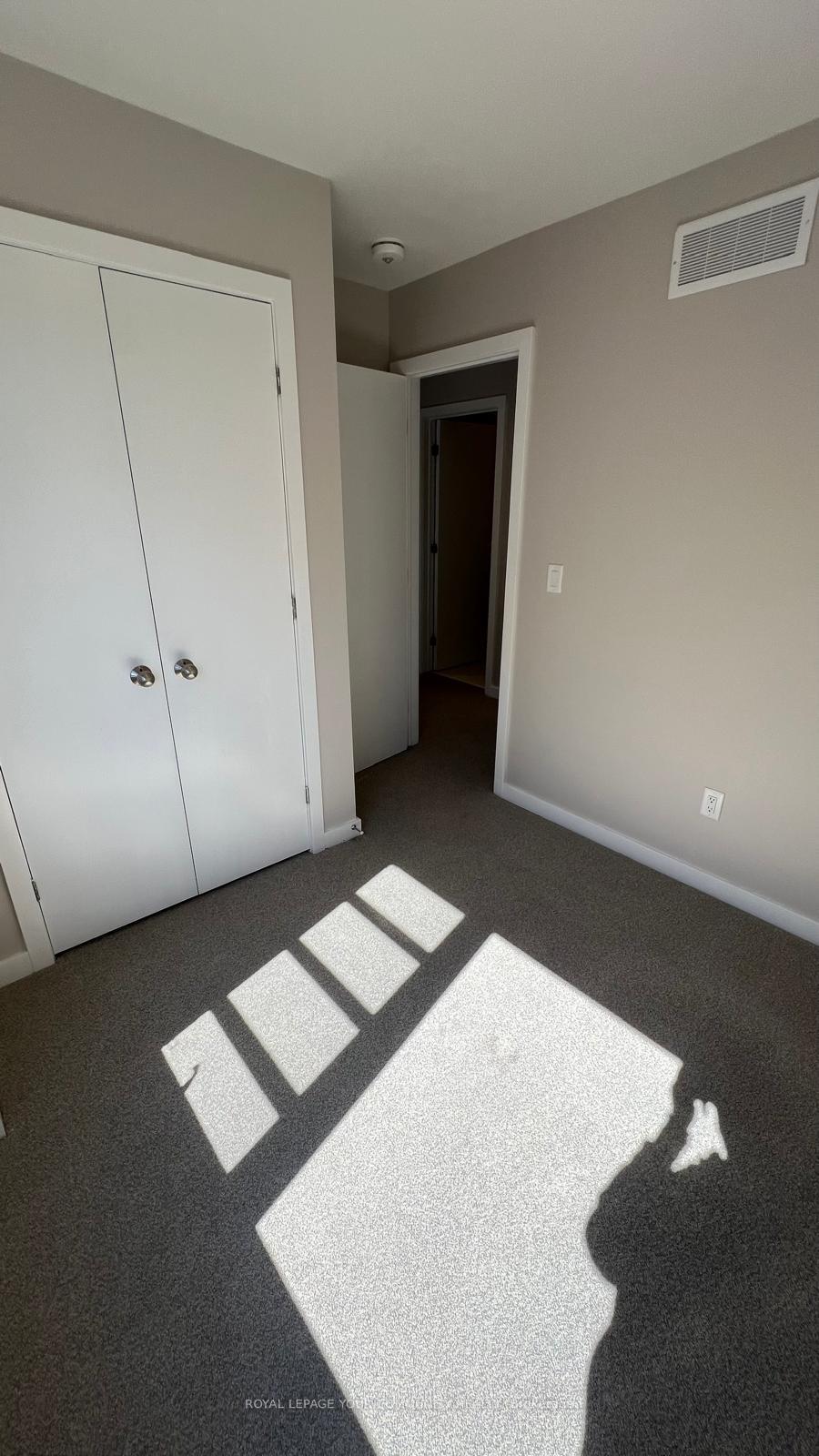 Photo 25 of 172 Shuttleworth Drive, Ottawa, Leitrim — HOMEH