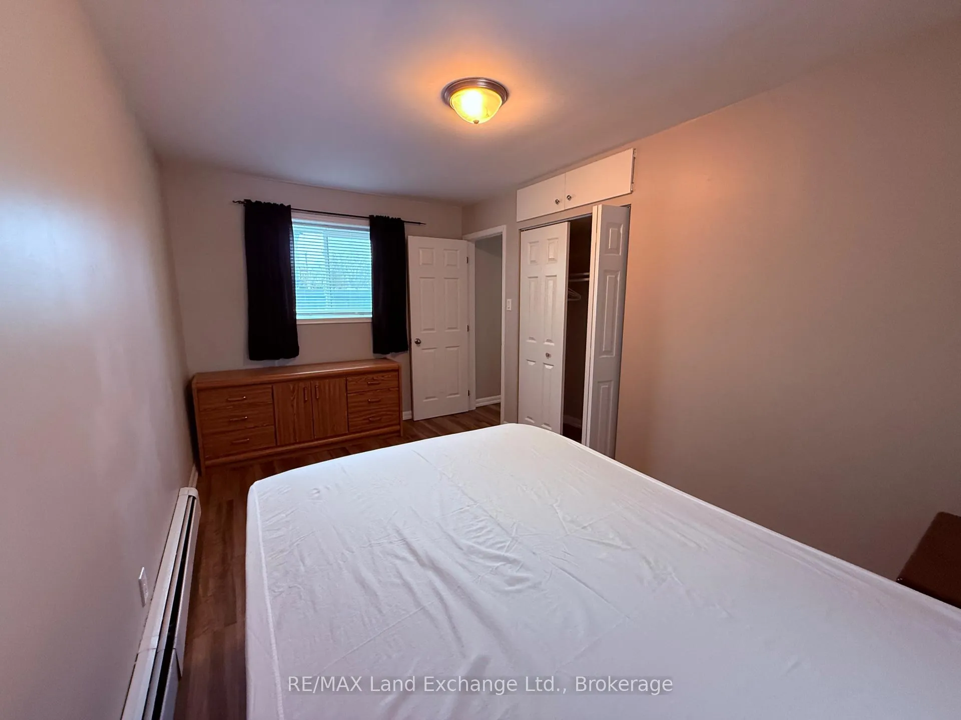 Photo 7 of Unit Upper, 433 Broadway Street, Kincardine — HOMEH