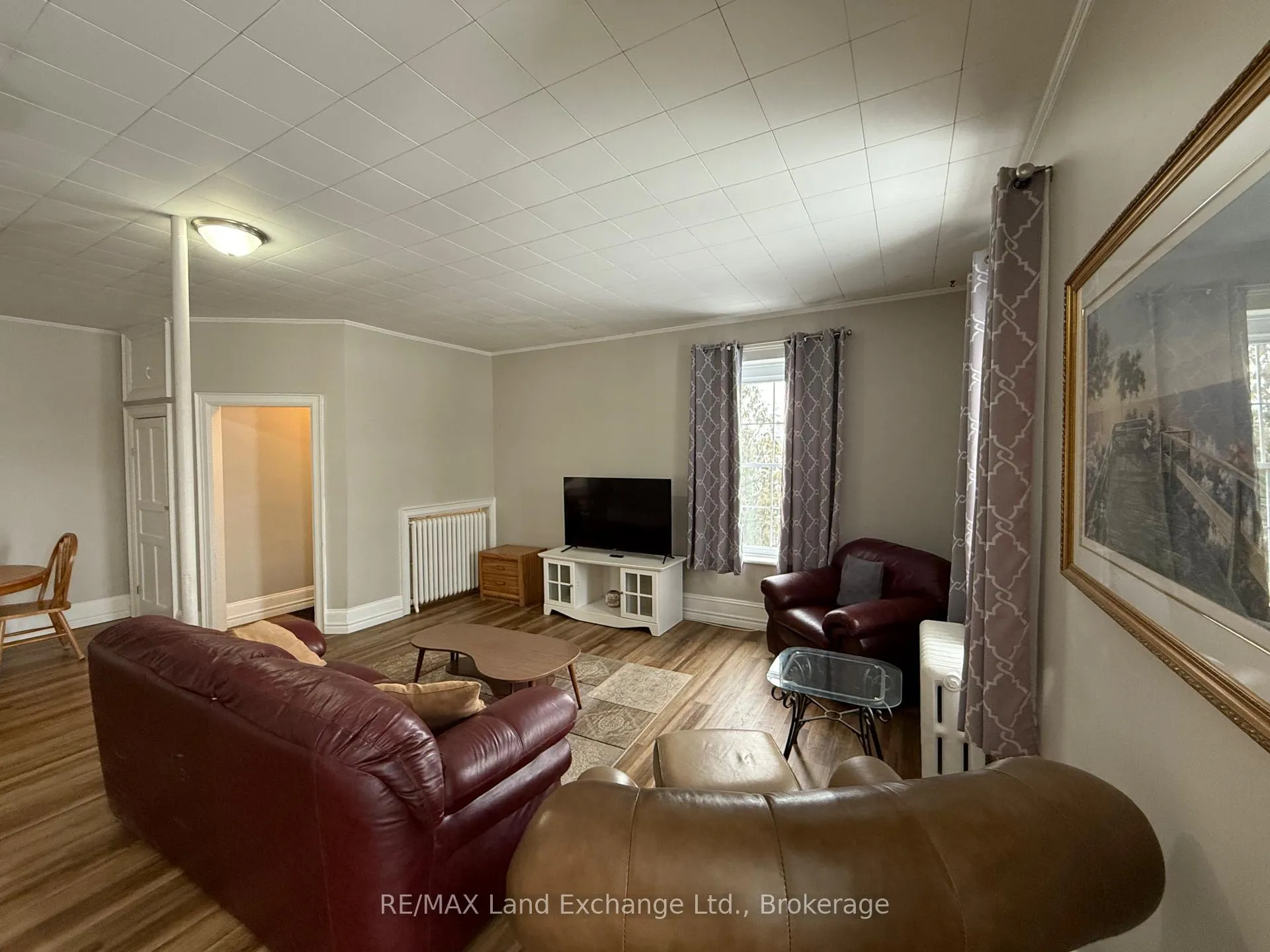 Photo 8 of Unit Upper, 433 Broadway Street, Kincardine — HOMEH