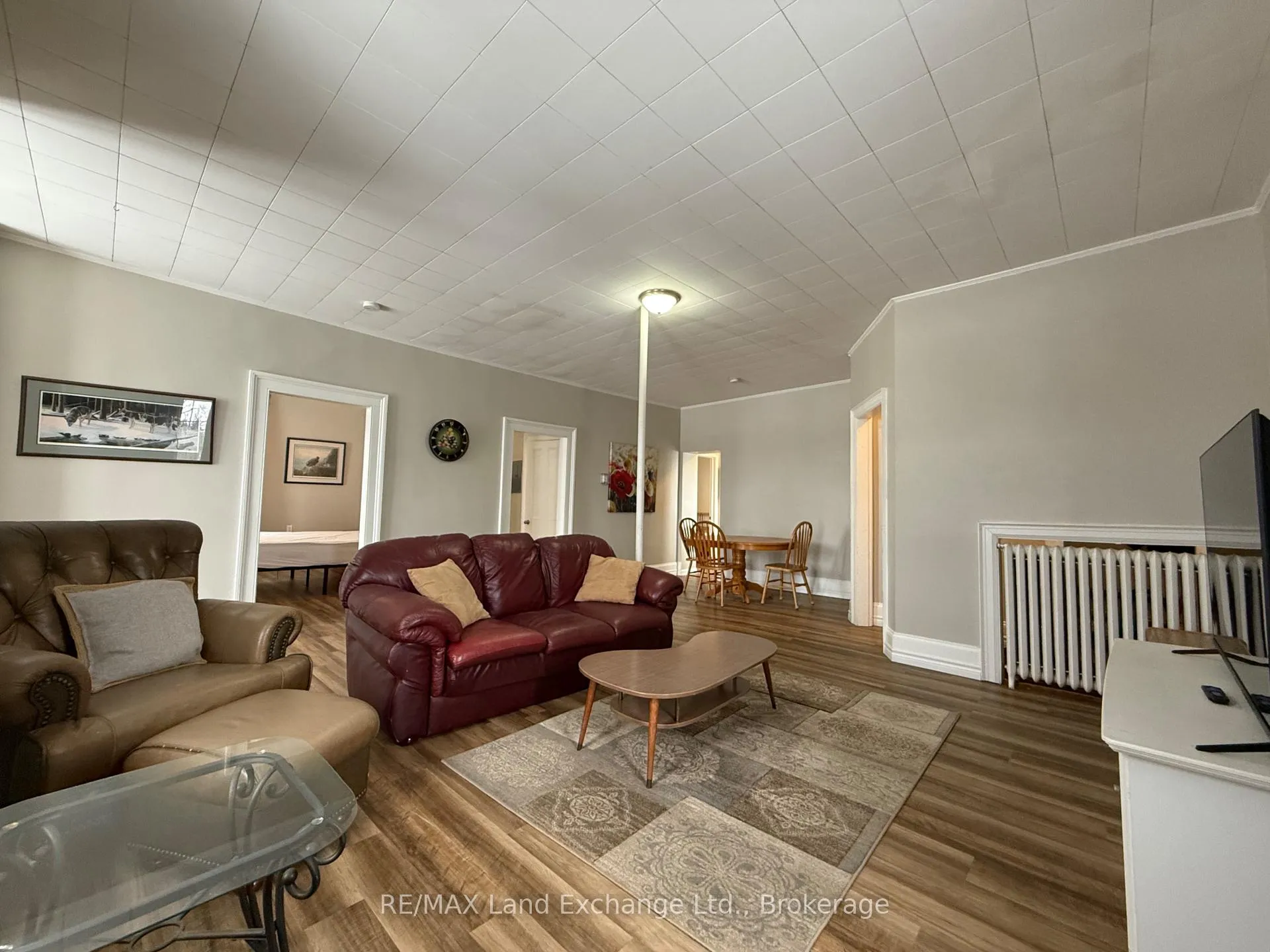 Photo 9 of Unit Upper, 433 Broadway Street, Kincardine — HOMEH