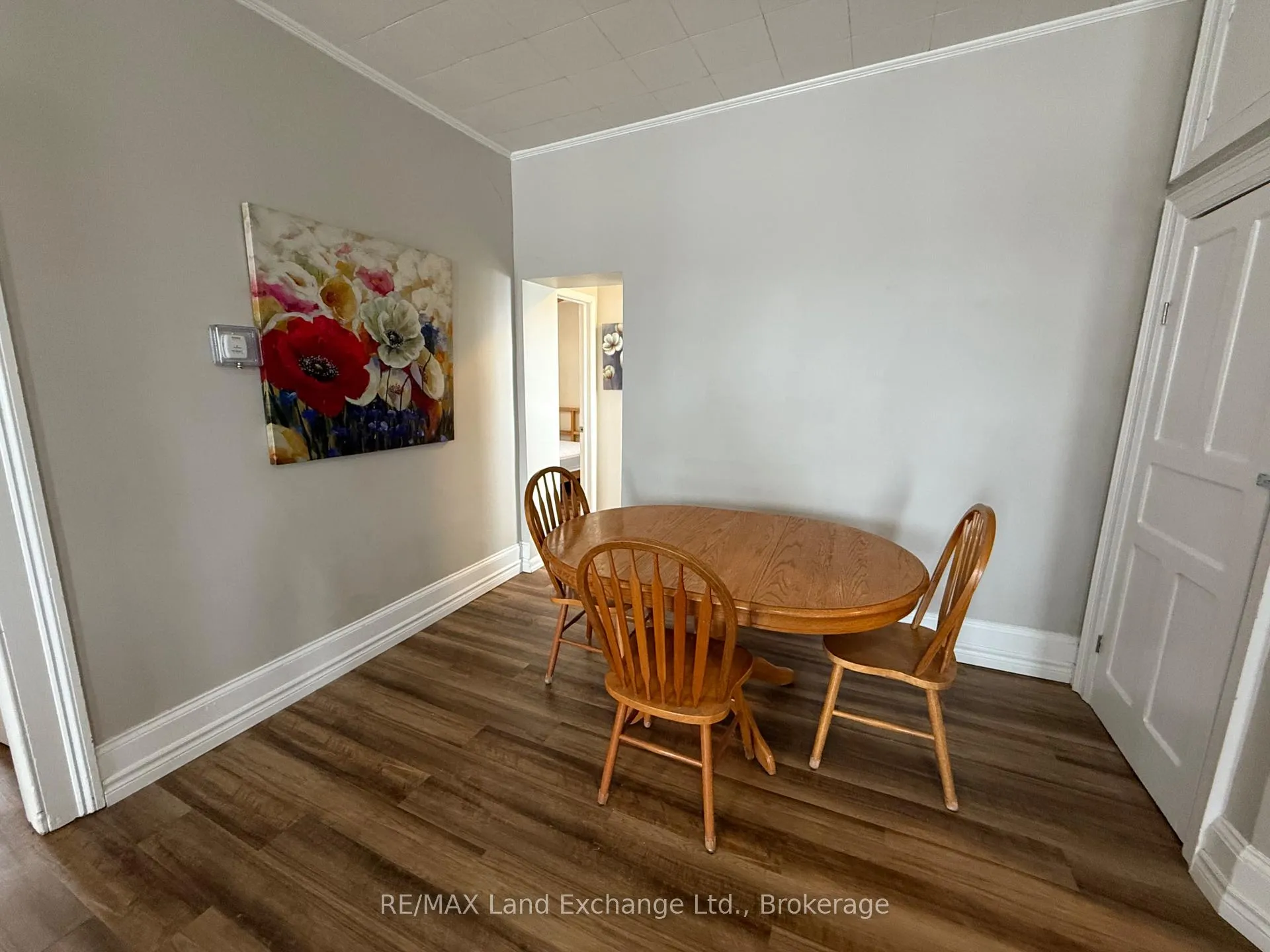 Photo 12 of Unit Upper, 433 Broadway Street, Kincardine — HOMEH