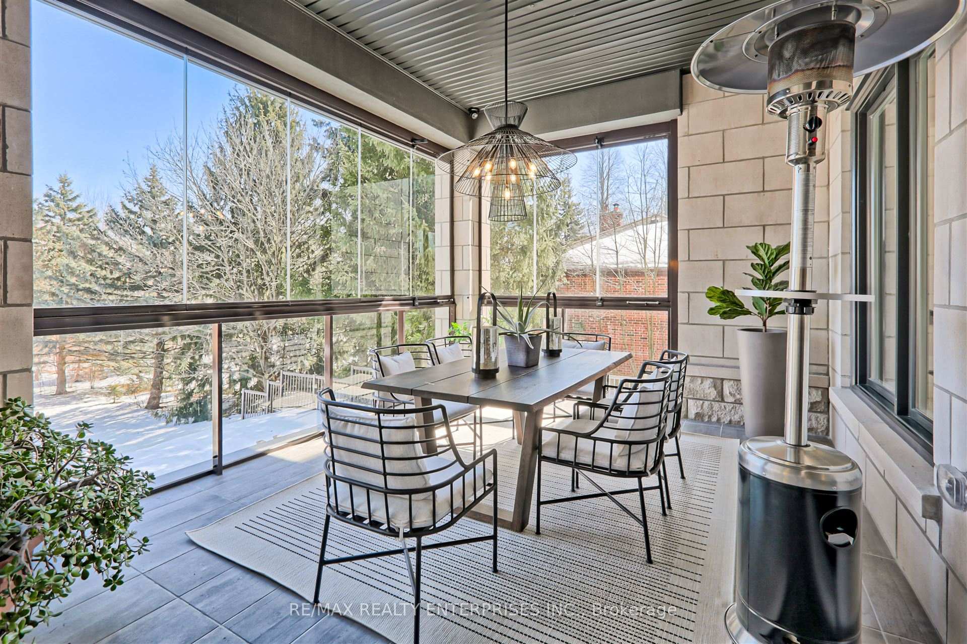 Photo 16 of 500 Warren Road, King, King City — HOMEH