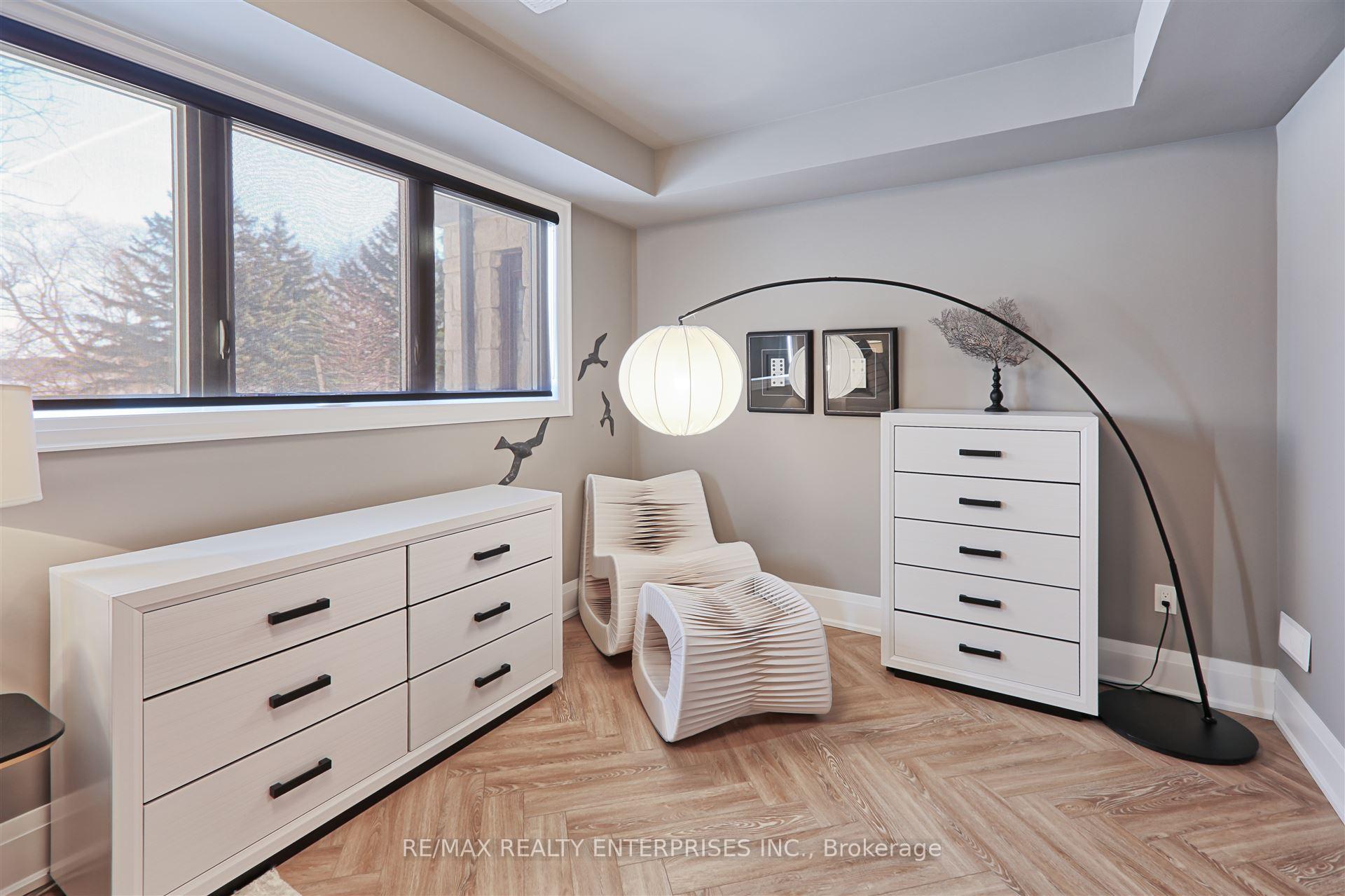 Photo 38 of 500 Warren Road, King, King City — HOMEH