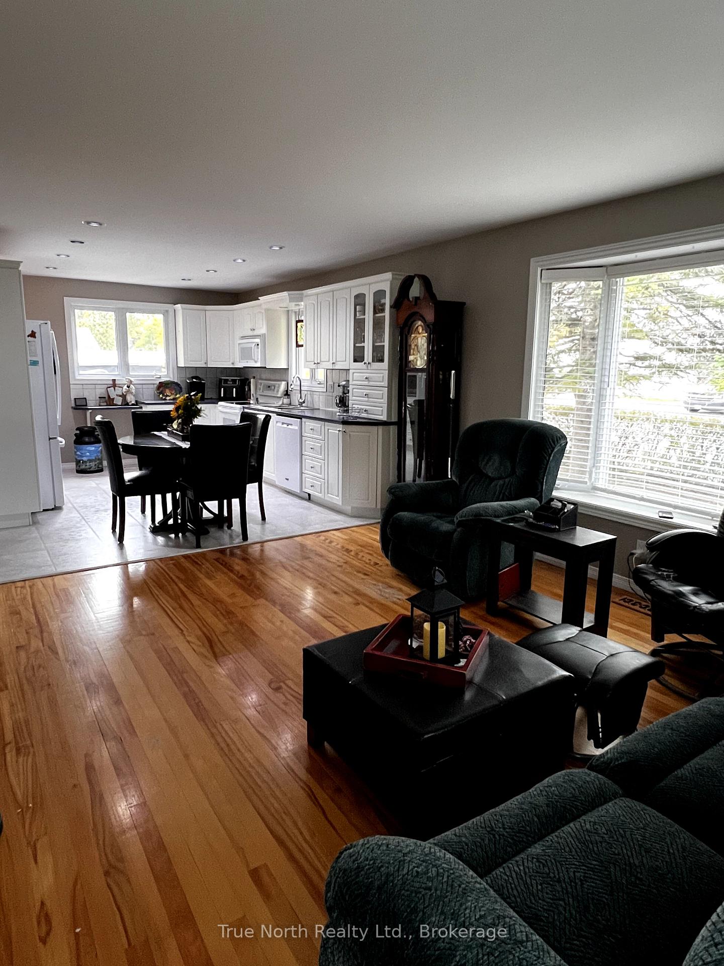 Photo 14 of 2 Murdock Street, Kapuskasing — HOMEH