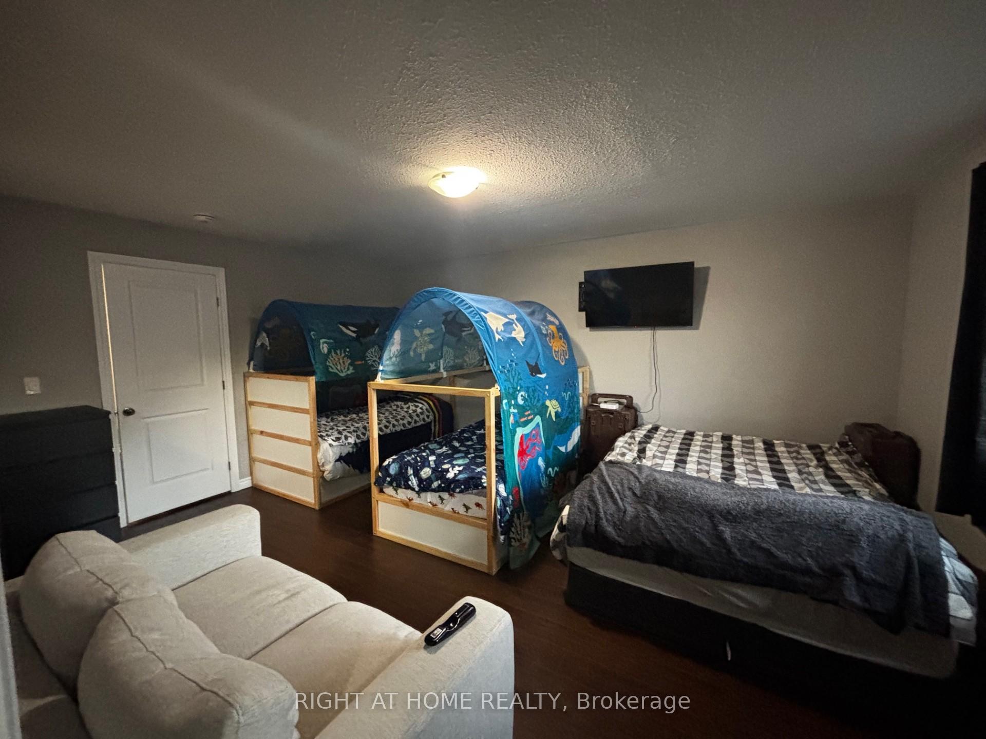 Photo 7 of 1427 Monarch Drive, Kingston, City Northwest — HOMEH