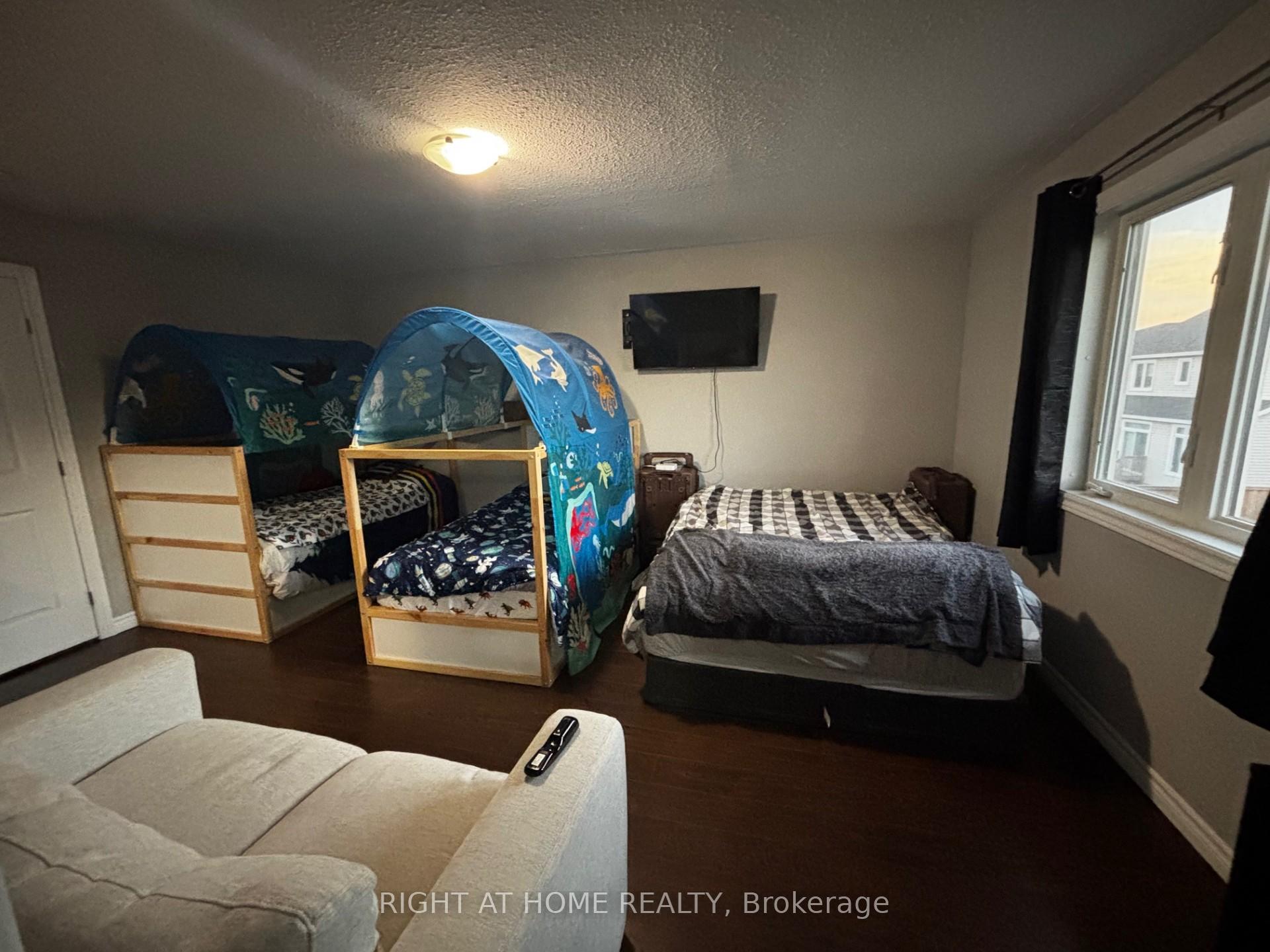 Photo 8 of 1427 Monarch Drive, Kingston, City Northwest — HOMEH