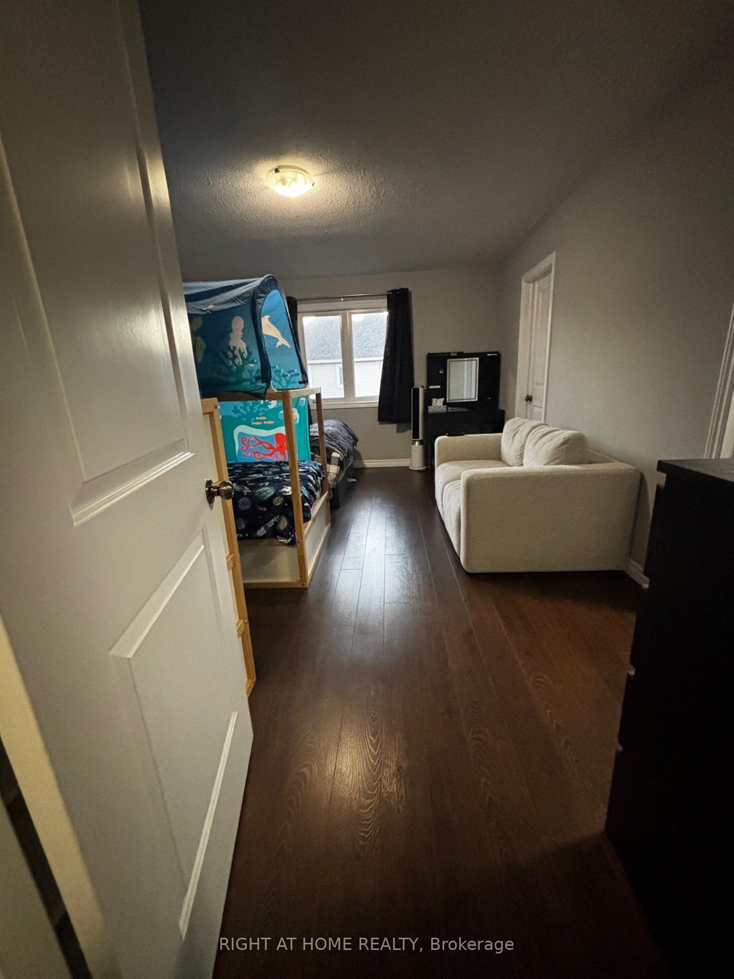 Photo 13 of 1427 Monarch Drive, Kingston, City Northwest — HOMEH