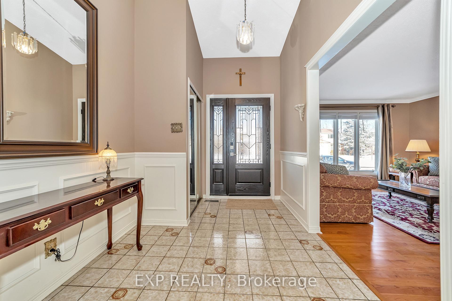 Photo 4 of 1309 Plante Drive, Ottawa, Hunt Club/Western Community — HOMEH