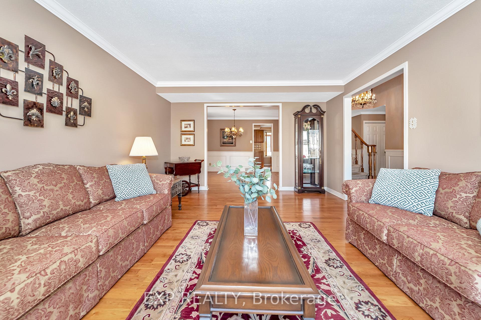 Photo 5 of 1309 Plante Drive, Ottawa, Hunt Club/Western Community — HOMEH