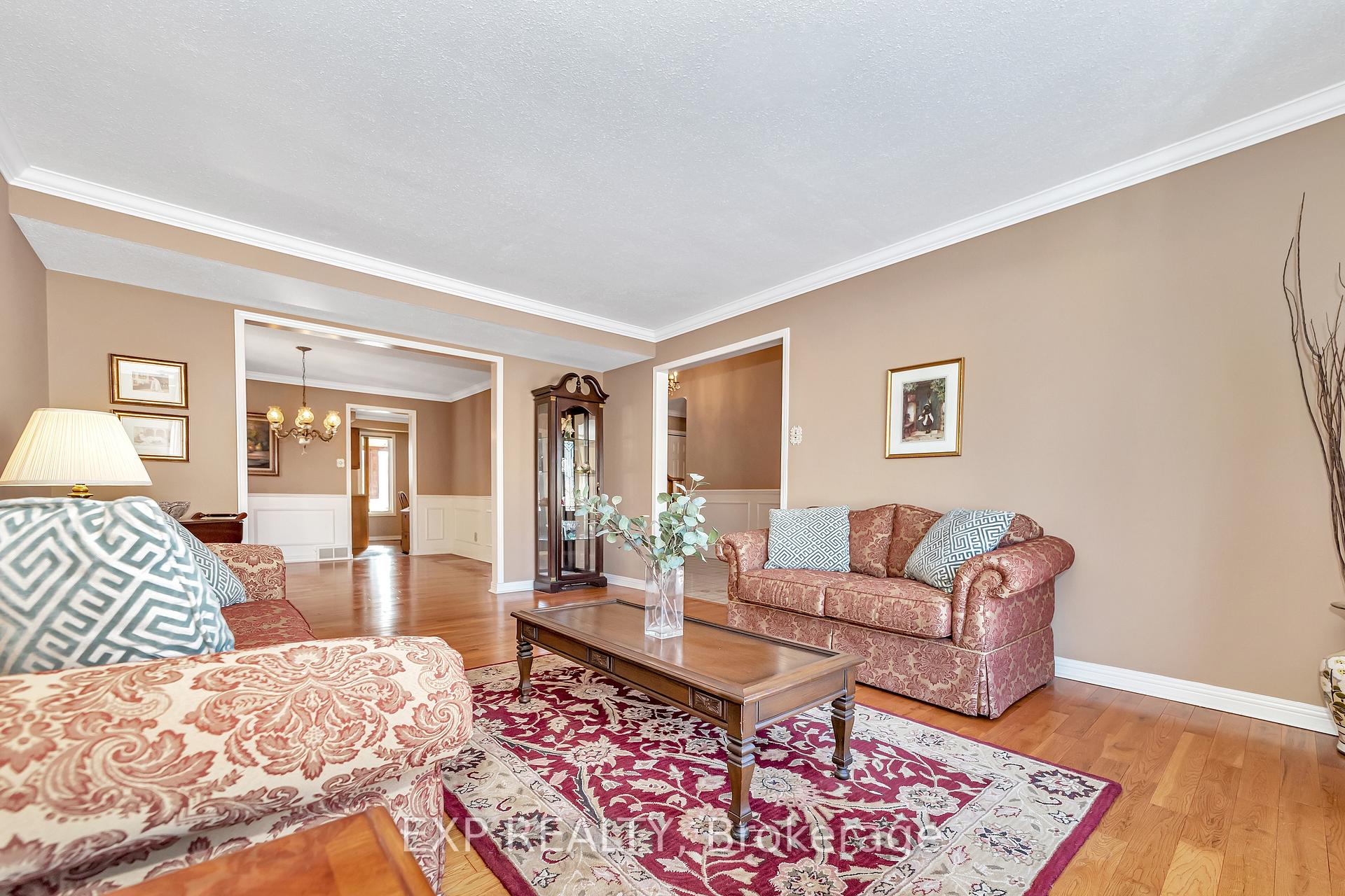 Photo 6 of 1309 Plante Drive, Ottawa, Hunt Club/Western Community — HOMEH