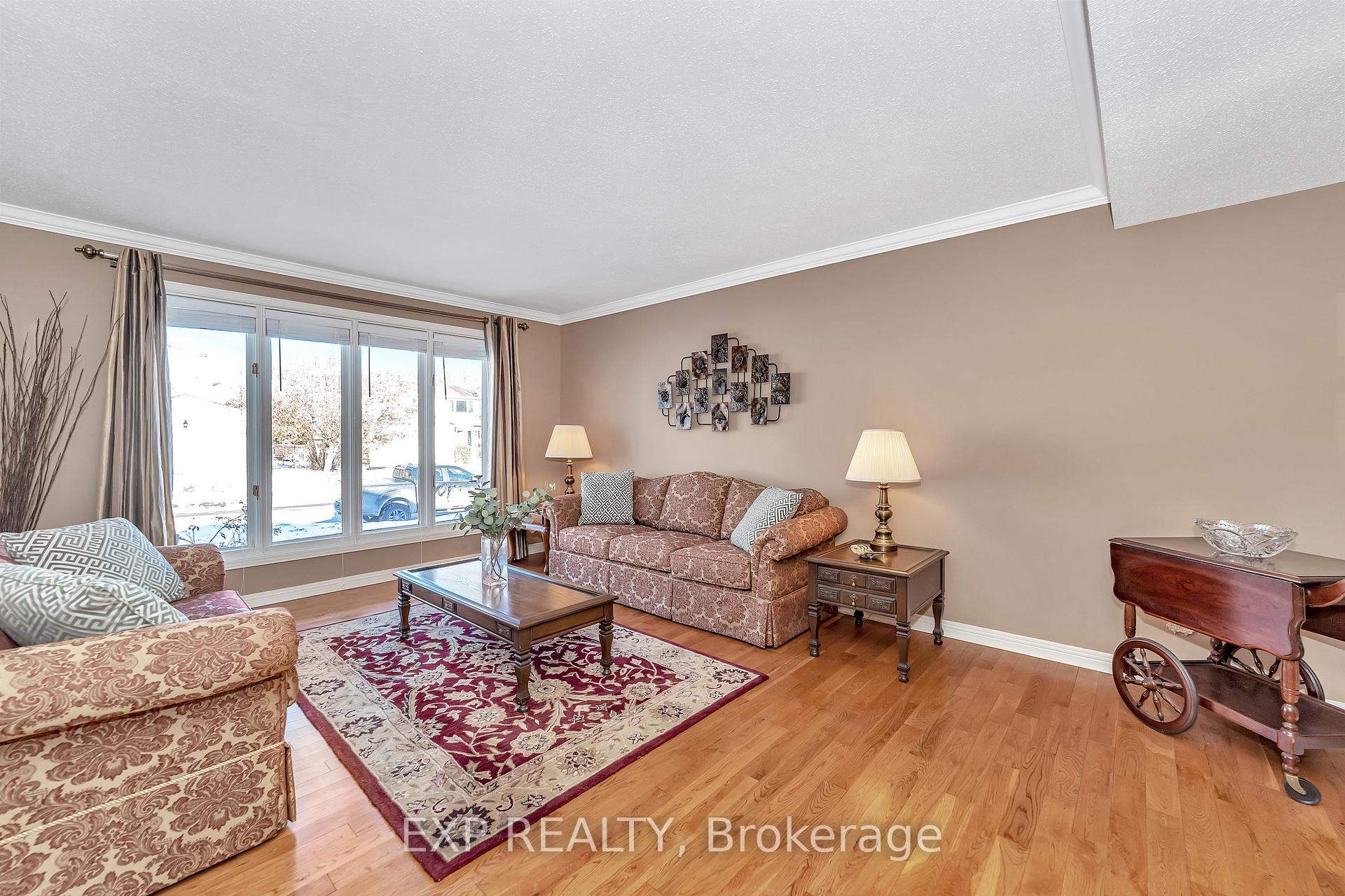 Photo 7 of 1309 Plante Drive, Ottawa, Hunt Club/Western Community — HOMEH