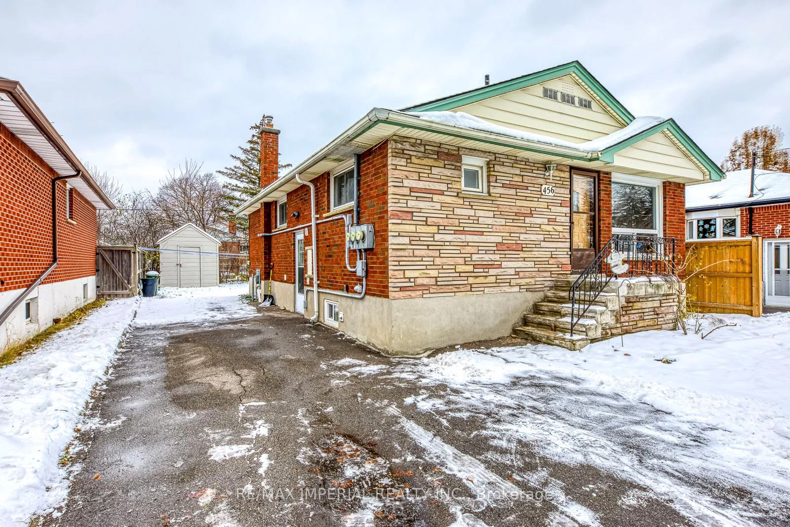 Photo 2 of Unit Main, 456 East 13th Street, Hamilton, Hill Park — HOMEH
