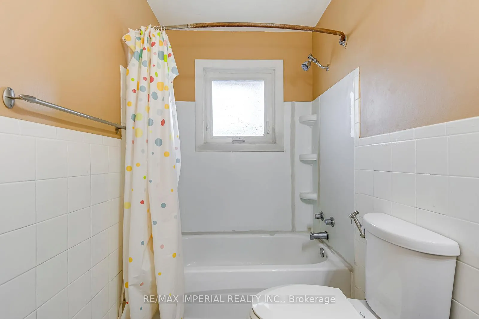 Photo 26 of Unit Main, 456 East 13th Street, Hamilton, Hill Park — HOMEH