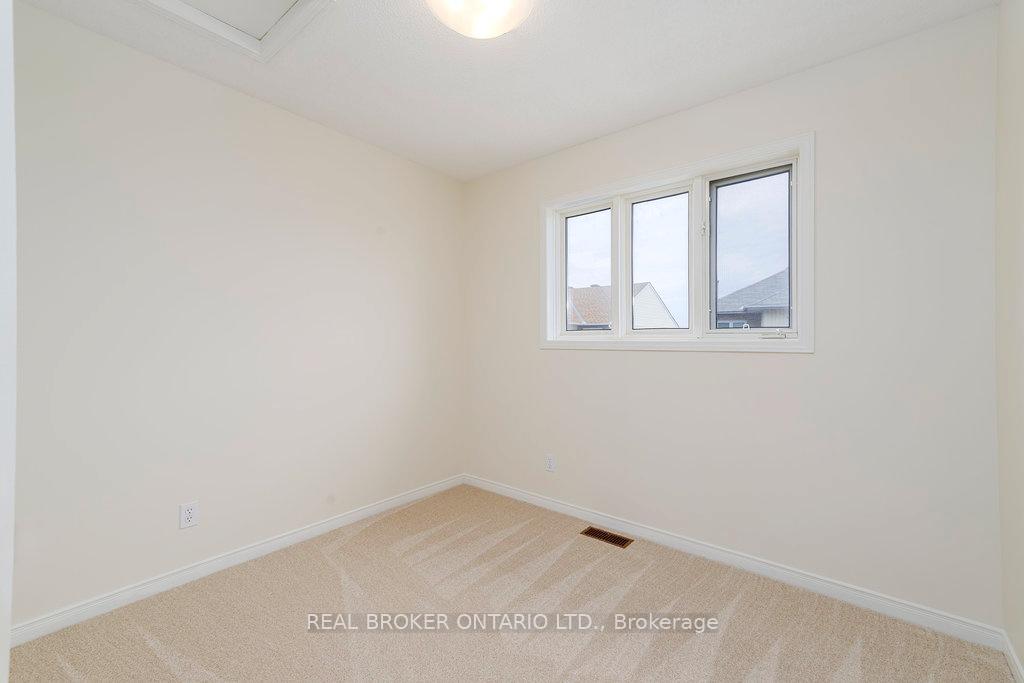 Photo 22 of 8 Drayton Private, Ottawa, CFB Rockcliffe and Area — HOMEH