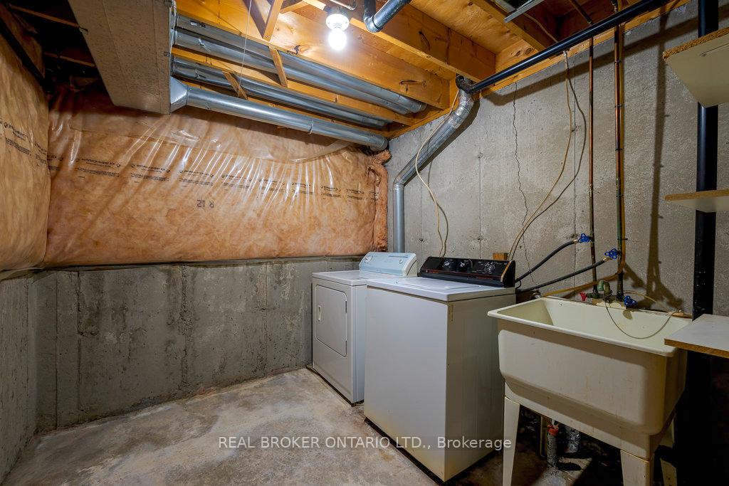 Photo 25 of 8 Drayton Private, Ottawa, CFB Rockcliffe and Area — HOMEH