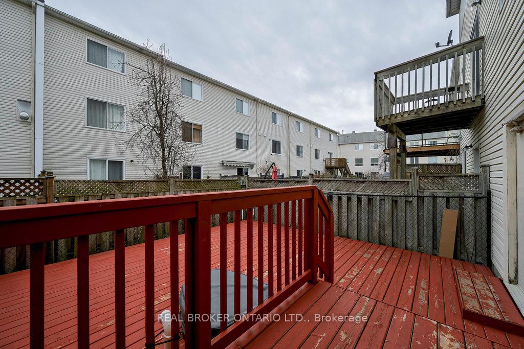 Photo 26 of 8 Drayton Private, Ottawa, CFB Rockcliffe and Area — HOMEH