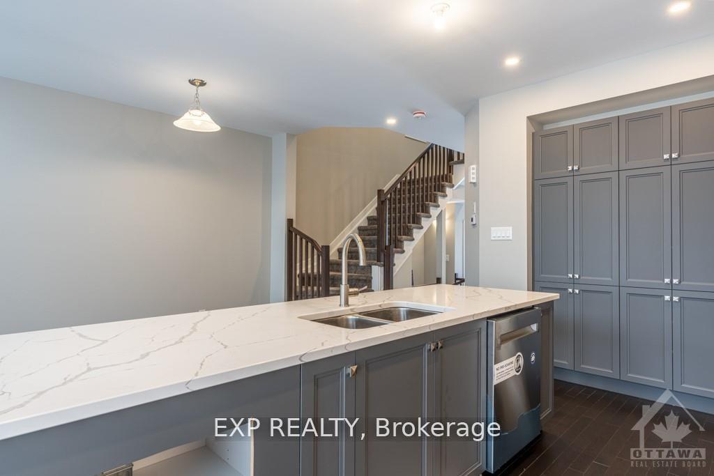 Photo 7 of 310 Wabasso Lane, Ottawa, Leitrim — HOMEH