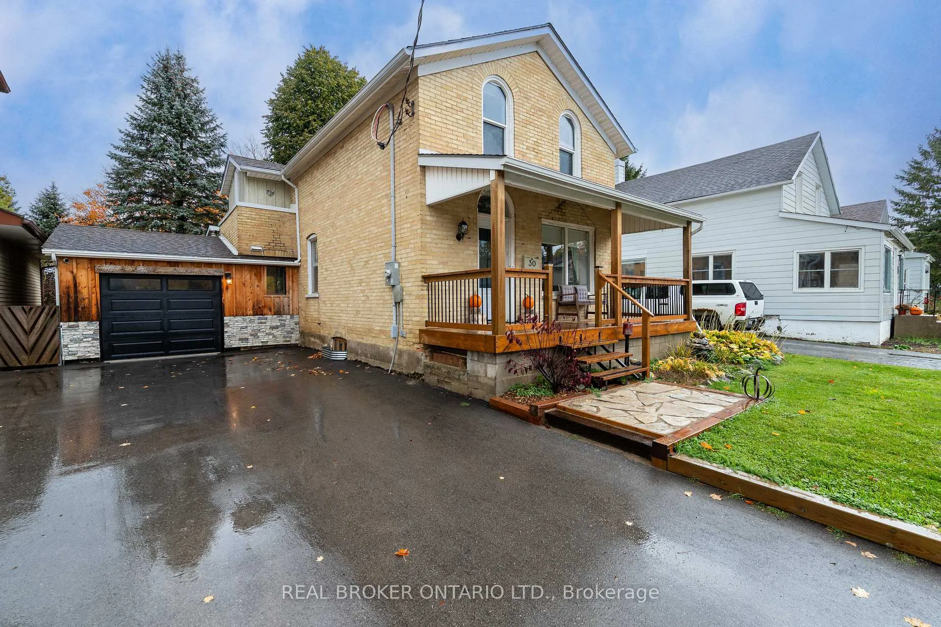 Photo 2 of 30 Wood Street, Mapleton, Rural Mapleton — HOMEH