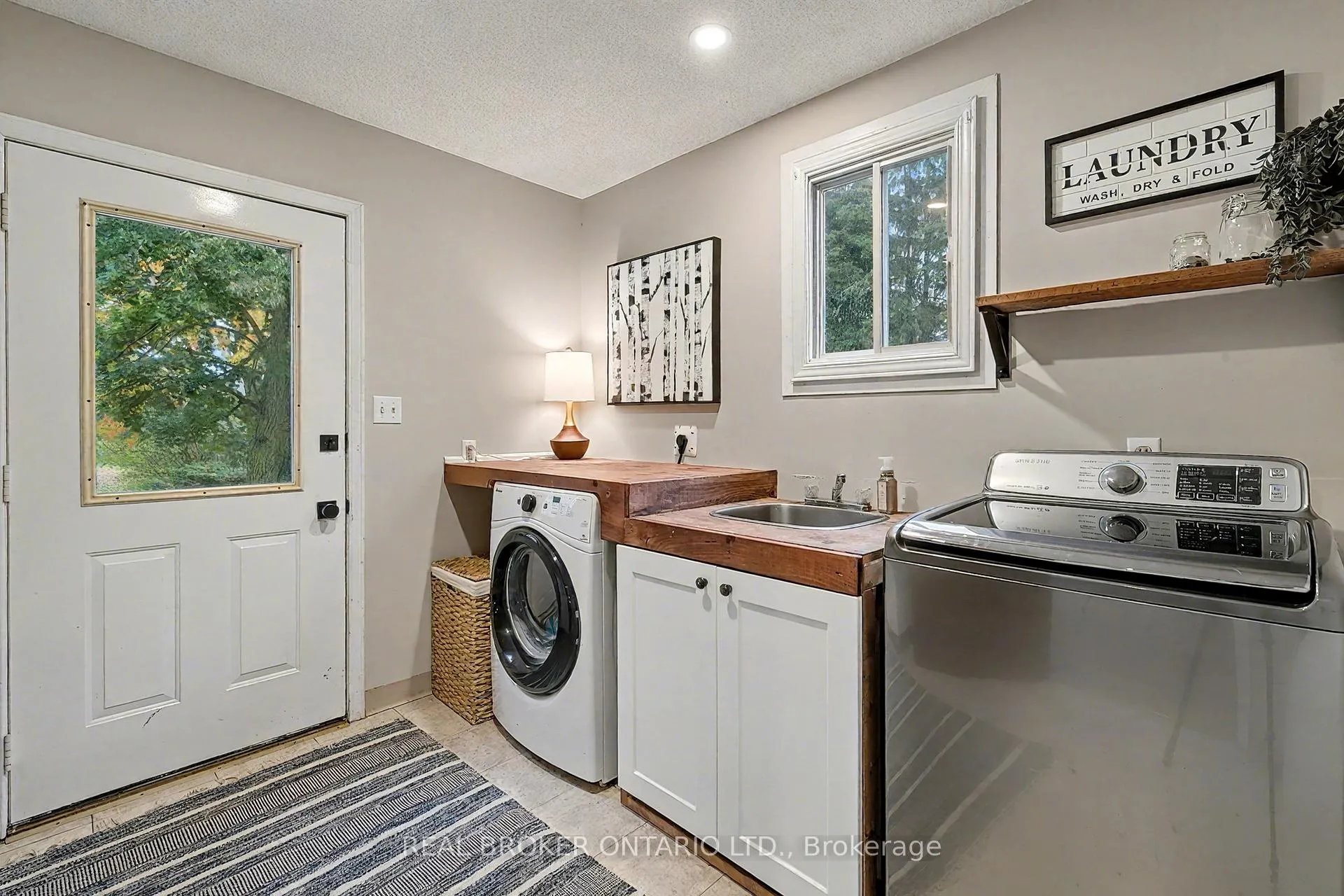 Photo 22 of 30 Wood Street, Mapleton, Rural Mapleton — HOMEH