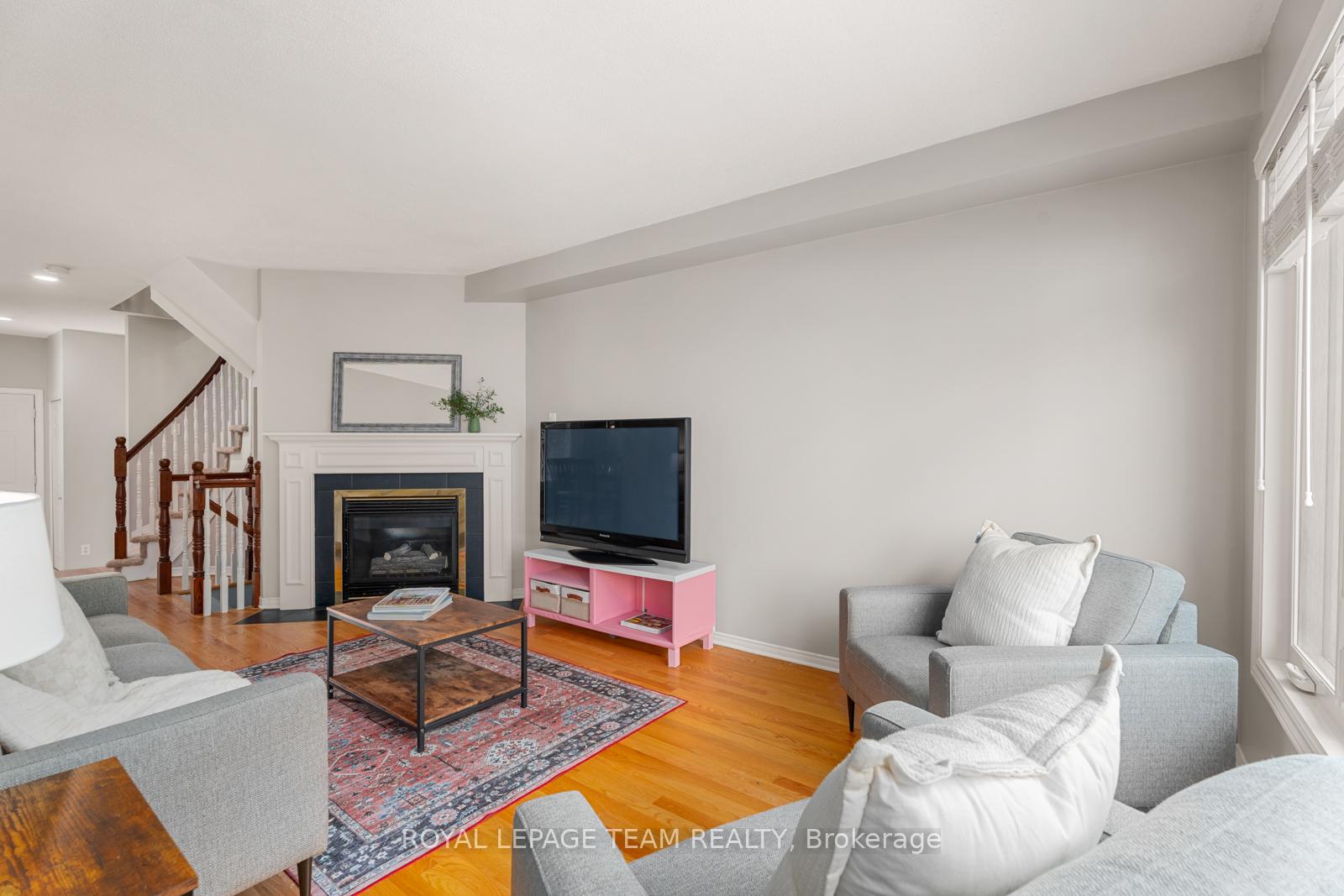 Photo 8 of 3838 Crowsnest Avenue, Ottawa, Quinterra — HOMEH