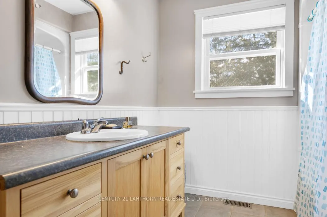 Photo 24 of 337 Jarvis Road, Madoc — HOMEH