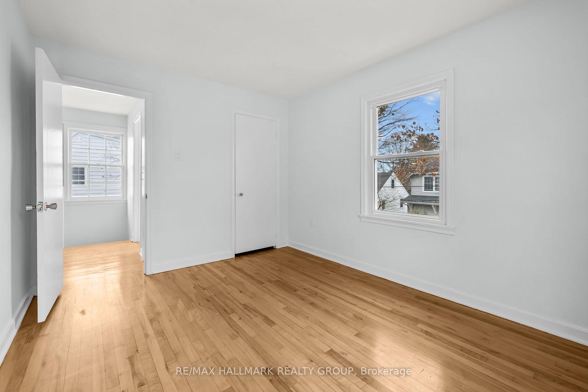 Photo 16 of 9 Bedford Crescent, Ottawa, Manor Park — HOMEH