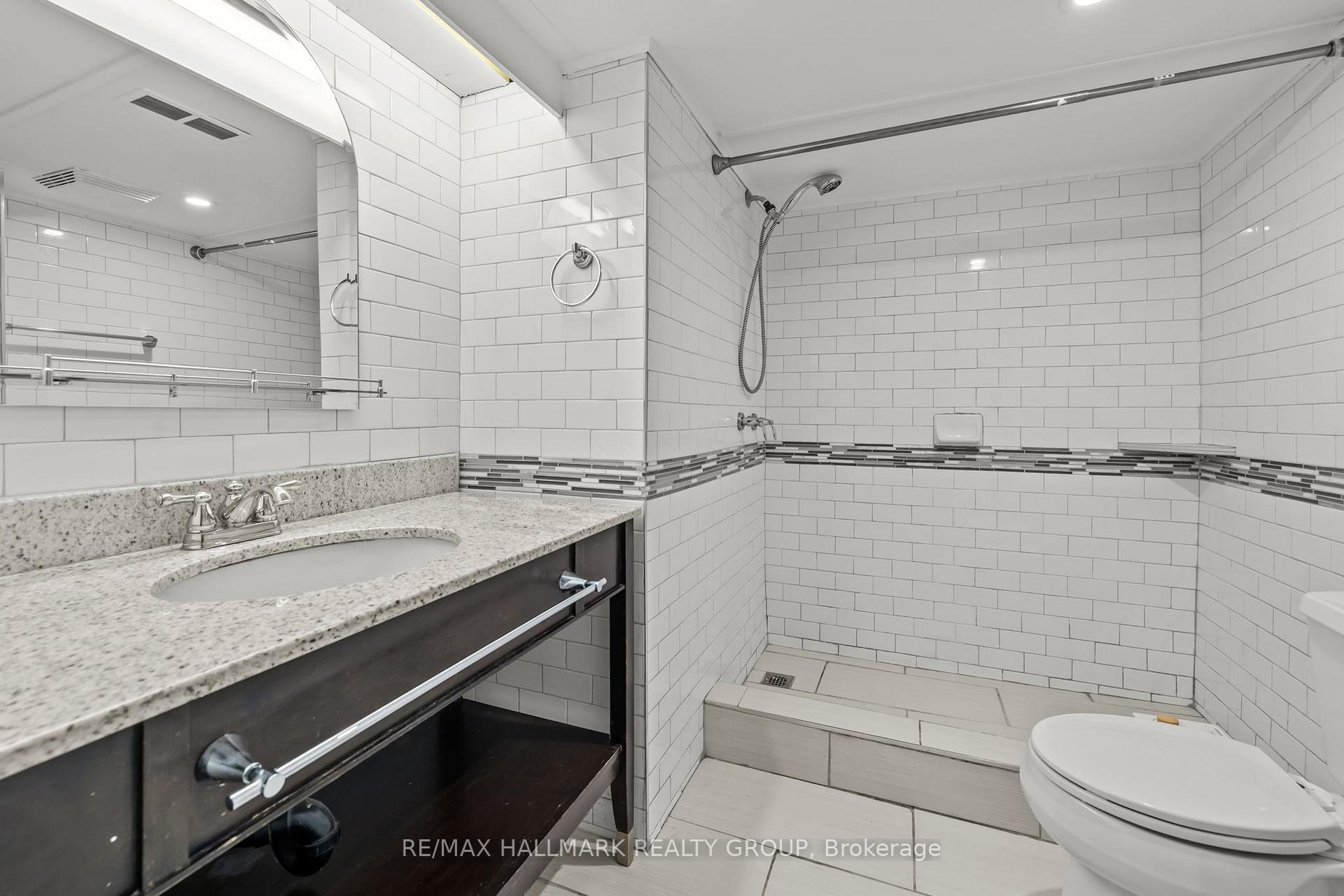 Photo 20 of 9 Bedford Crescent, Ottawa, Manor Park — HOMEH
