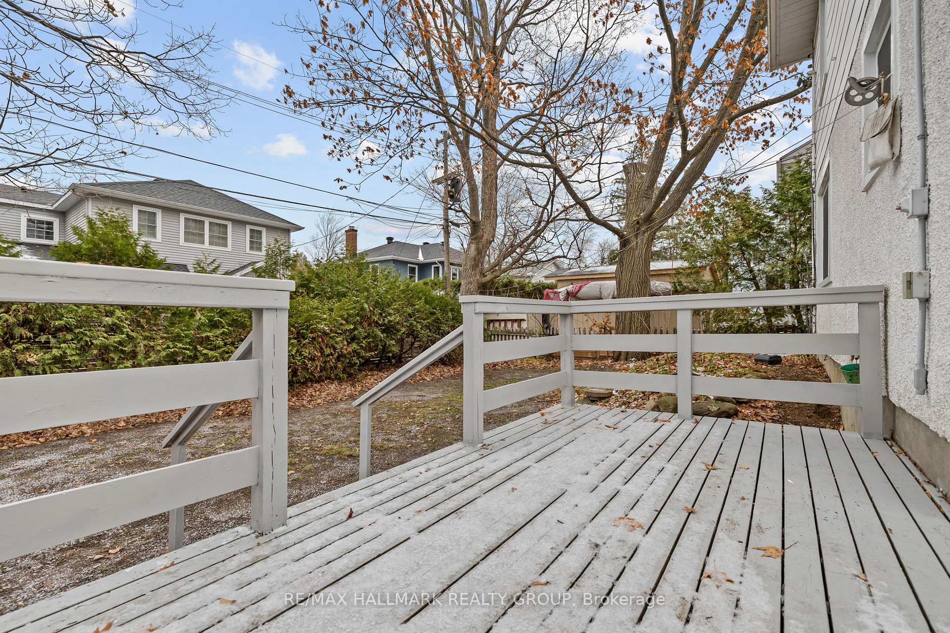 Photo 25 of 9 Bedford Crescent, Ottawa, Manor Park — HOMEH