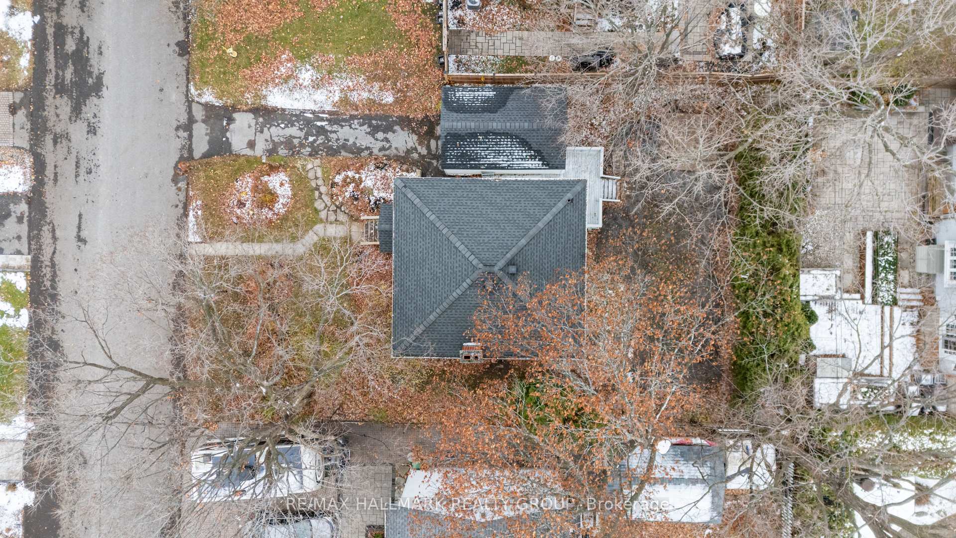 Photo 28 of 9 Bedford Crescent, Ottawa, Manor Park — HOMEH