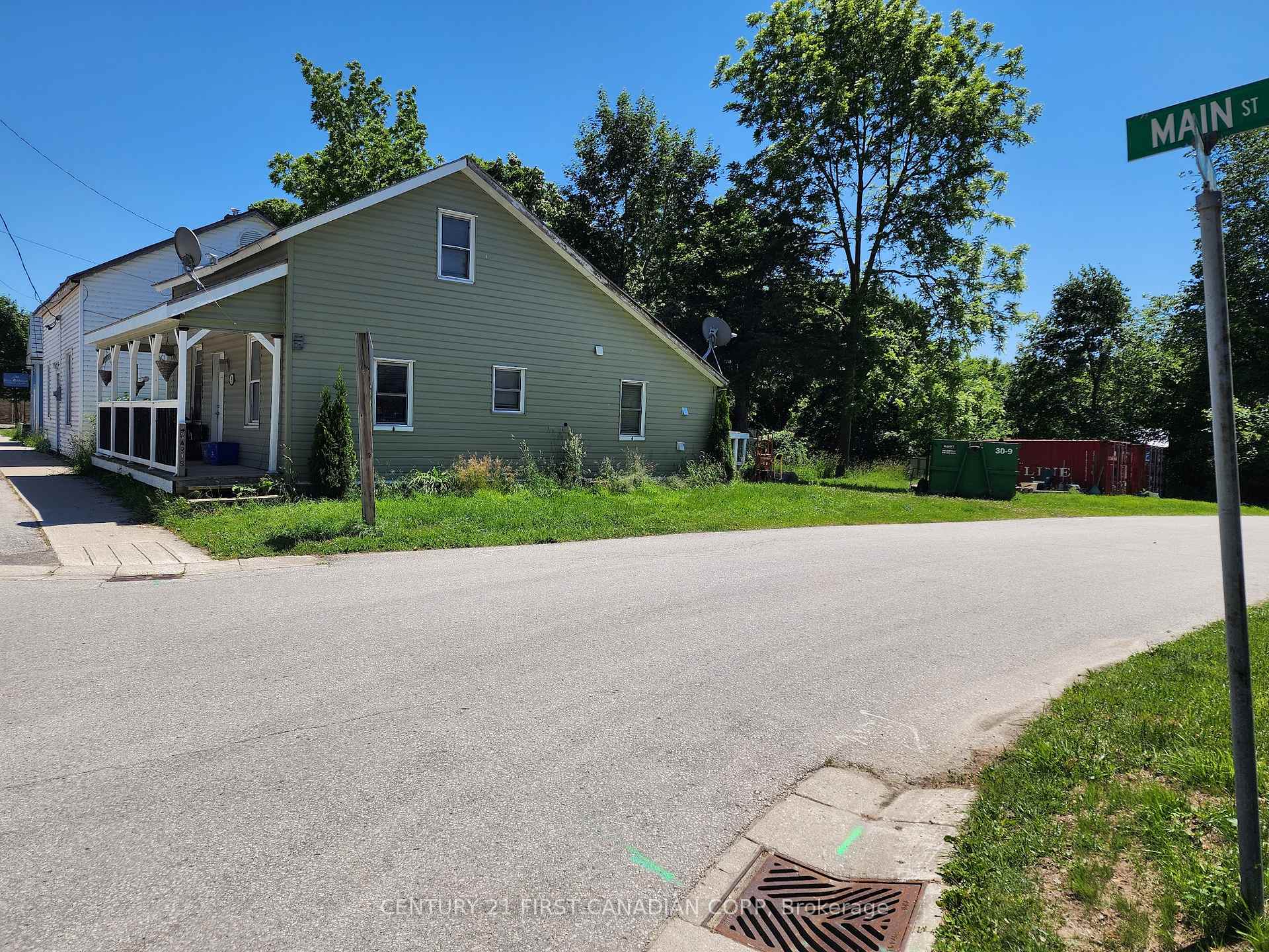 Photo 2 of 38 Main Street, Kincardine — HOMEH